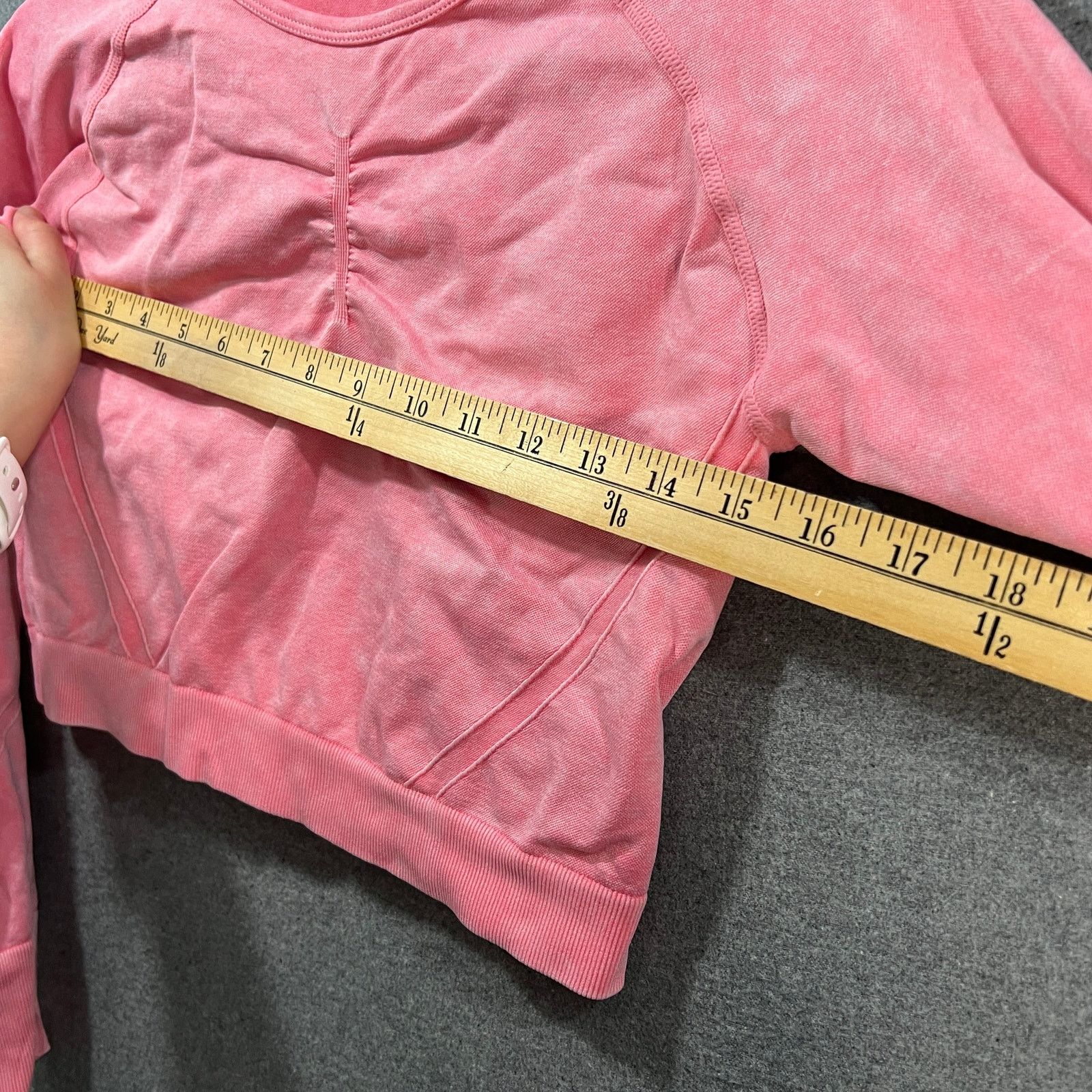 Other Workout 2 PC Crop Top Long Sleeve and Bottom Pink Size L Size L / US 10 / IT 46 - 8 Thumbnail