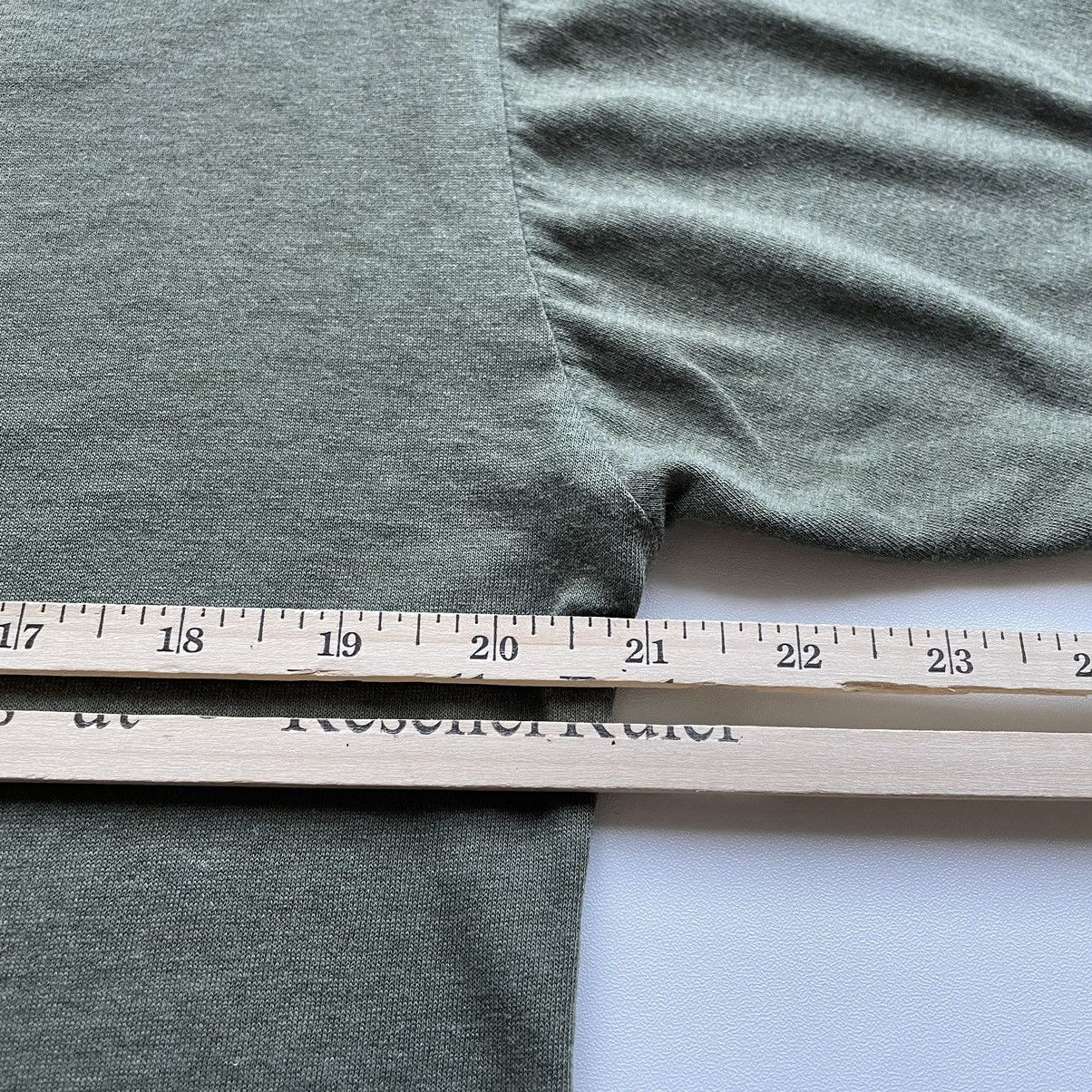 Vintage Vintage 90s Faded Blank Olive Green Military T Shirt Faded Size US M / EU 48-50 / 2 - 4 Thumbnail
