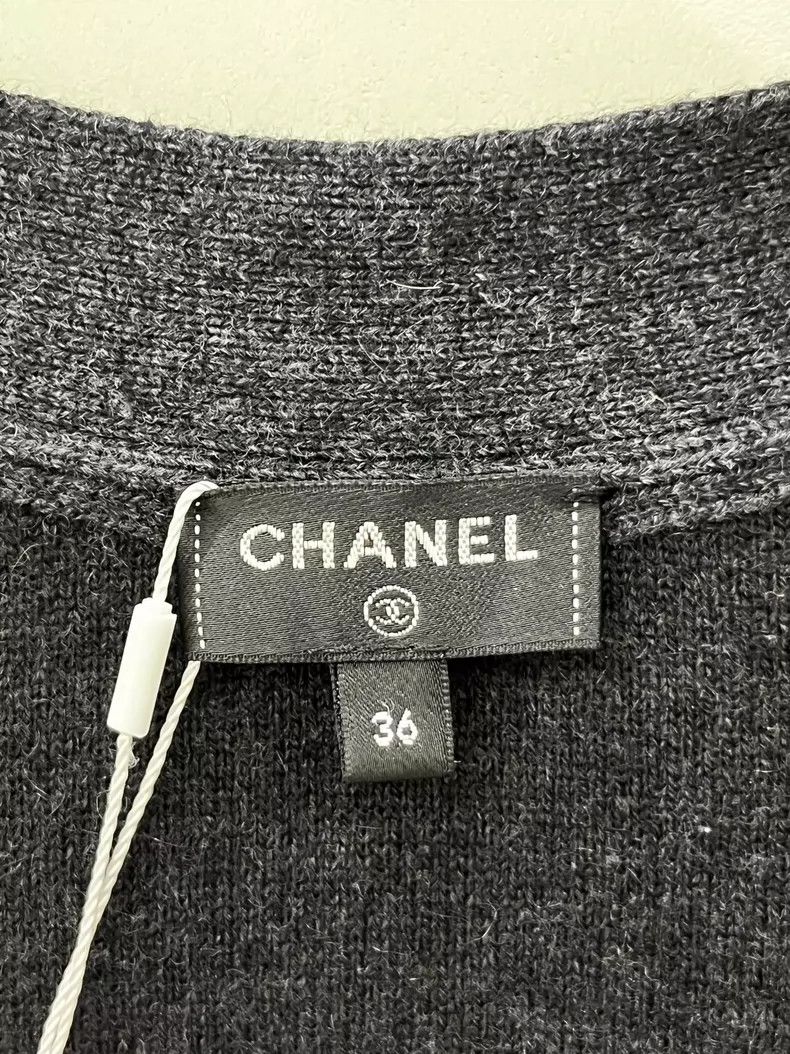 Chanel Chanel Black and gray full logo silver silk cardigan coat Size XS / US 0-2 / IT 36-38 - 3 Thumbnail