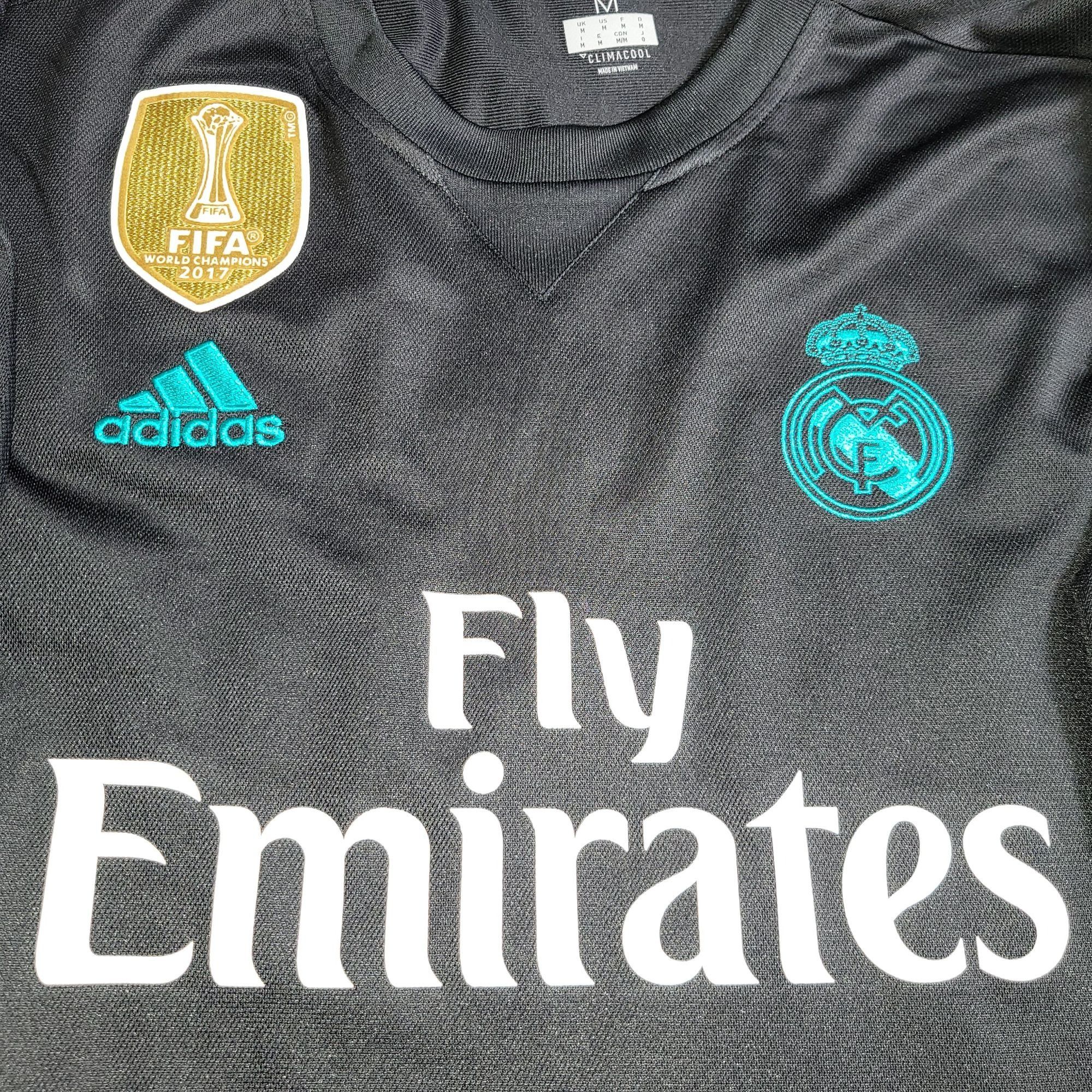 Adidas Ronaldo Real Madrid 2017 2018 UEFA Away Soccer Jersey M Size US M / EU 48-50 / 2 - 3 Thumbnail