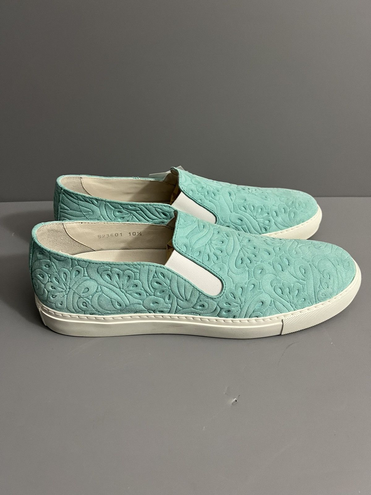 Comme des Garcons SHIRT Comme Des garcons Shirt X Generic Man Suede Sneakers Size US 10.5 / EU 43-44 - 2 Thumbnail