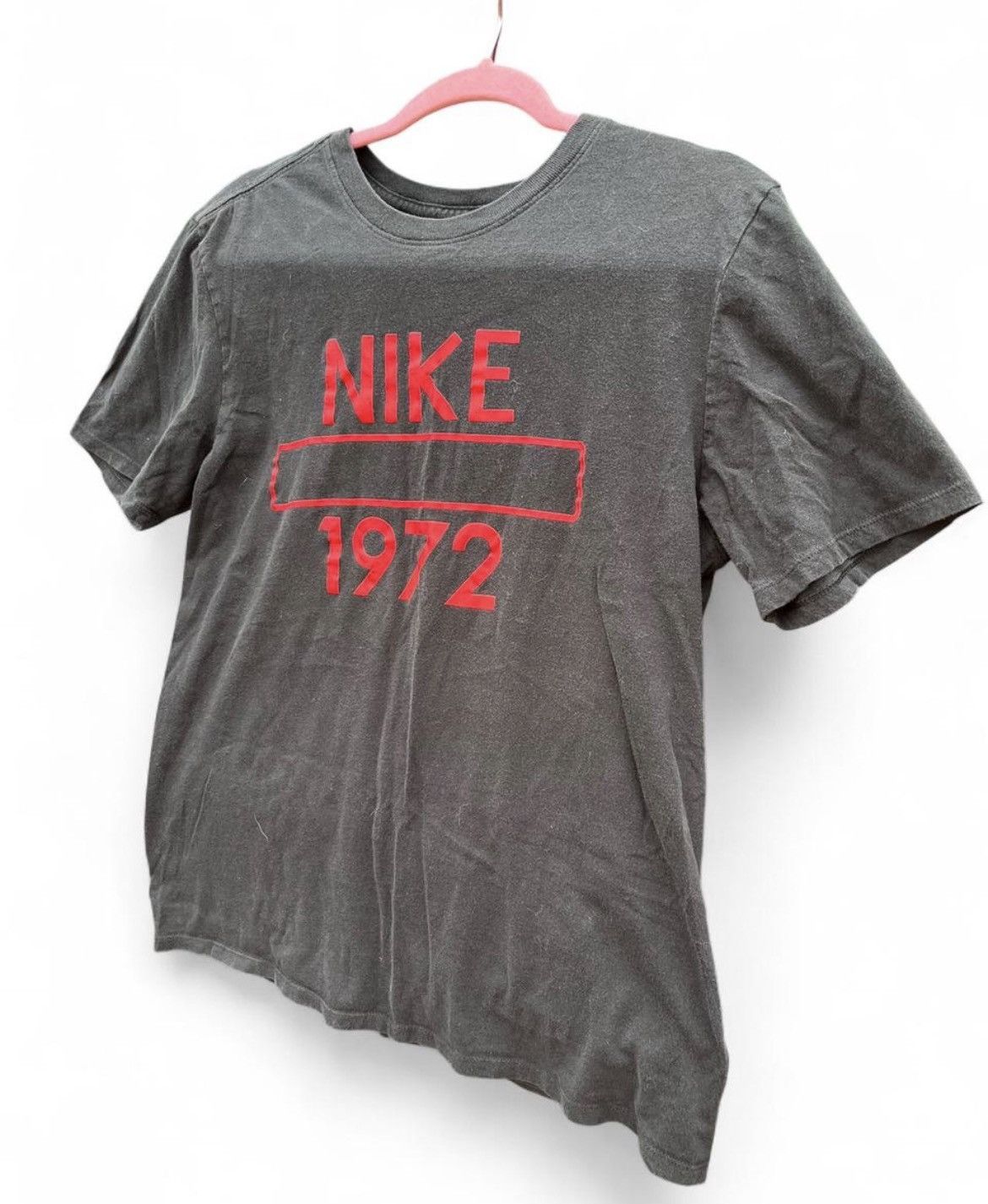 Nike Retro Nike 1972 Graphic Tee Black Red Size US M / EU 48-50 / 2 - 2 Thumbnail