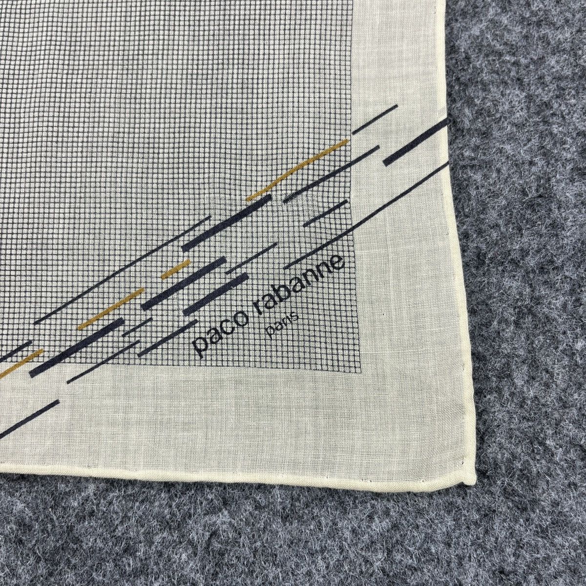Paco Rabanne × Vintage Paco Rabanne Handkerchief / Neckerchief / Headscarf B844 Size ONE SIZE - 2 Thumbnail