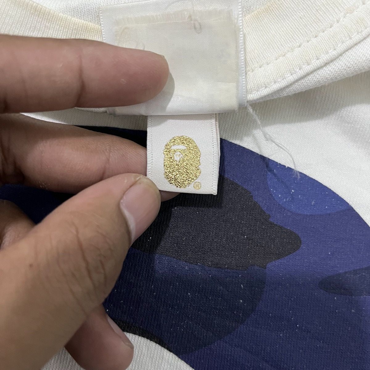 Bape A Bathing Ape Color Camo Big Ape Head T-shirt Streetwear Size US M / EU 48-50 / 2 - 9 Thumbnail