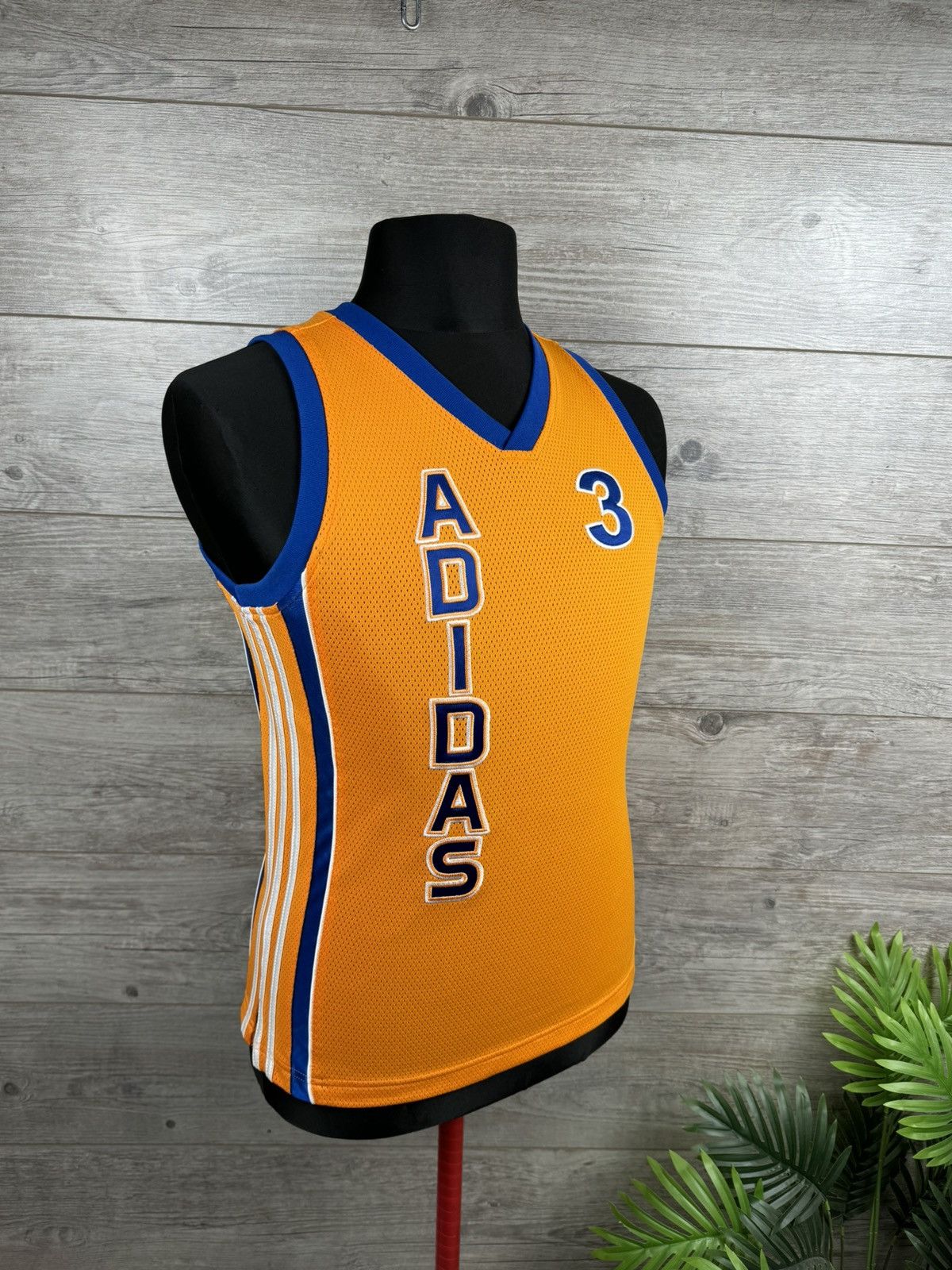 Adidas Adidas basketball jersey 2004 size S Size US S / EU 44-46 / 1 - 2 Thumbnail