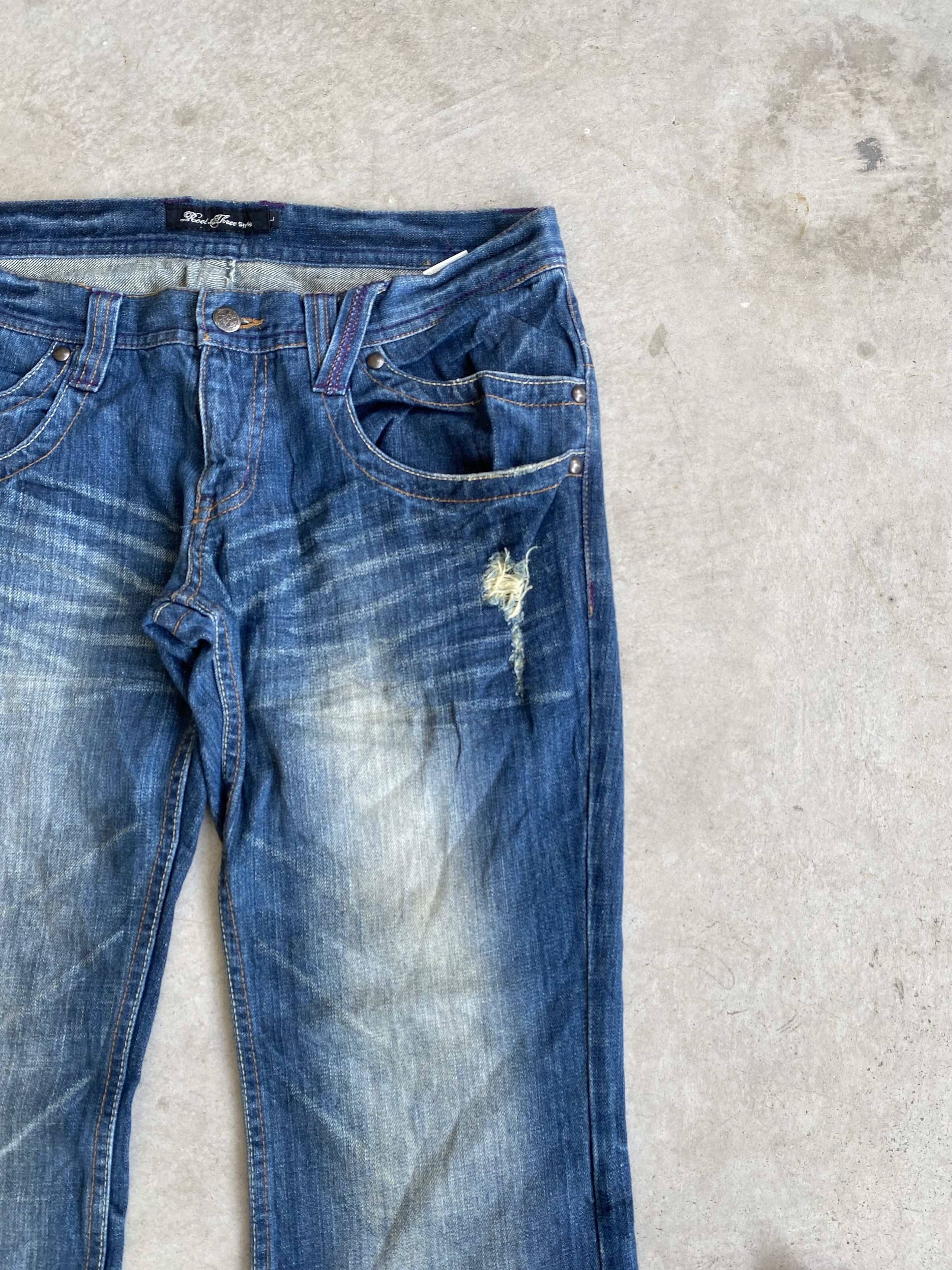 If Six Was Nine Root Three Flare Distressed Ripped Bootcut Jeans Size US 32 / EU 48 - 4 Thumbnail