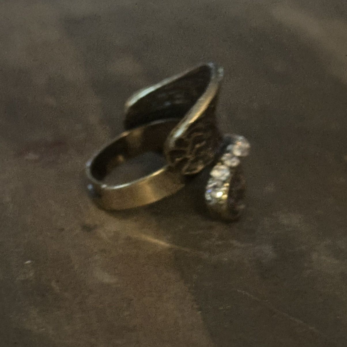 Vintage Vintage bronze tone hammered rhinestone wrap ring Size ONE SIZE - 4 Thumbnail