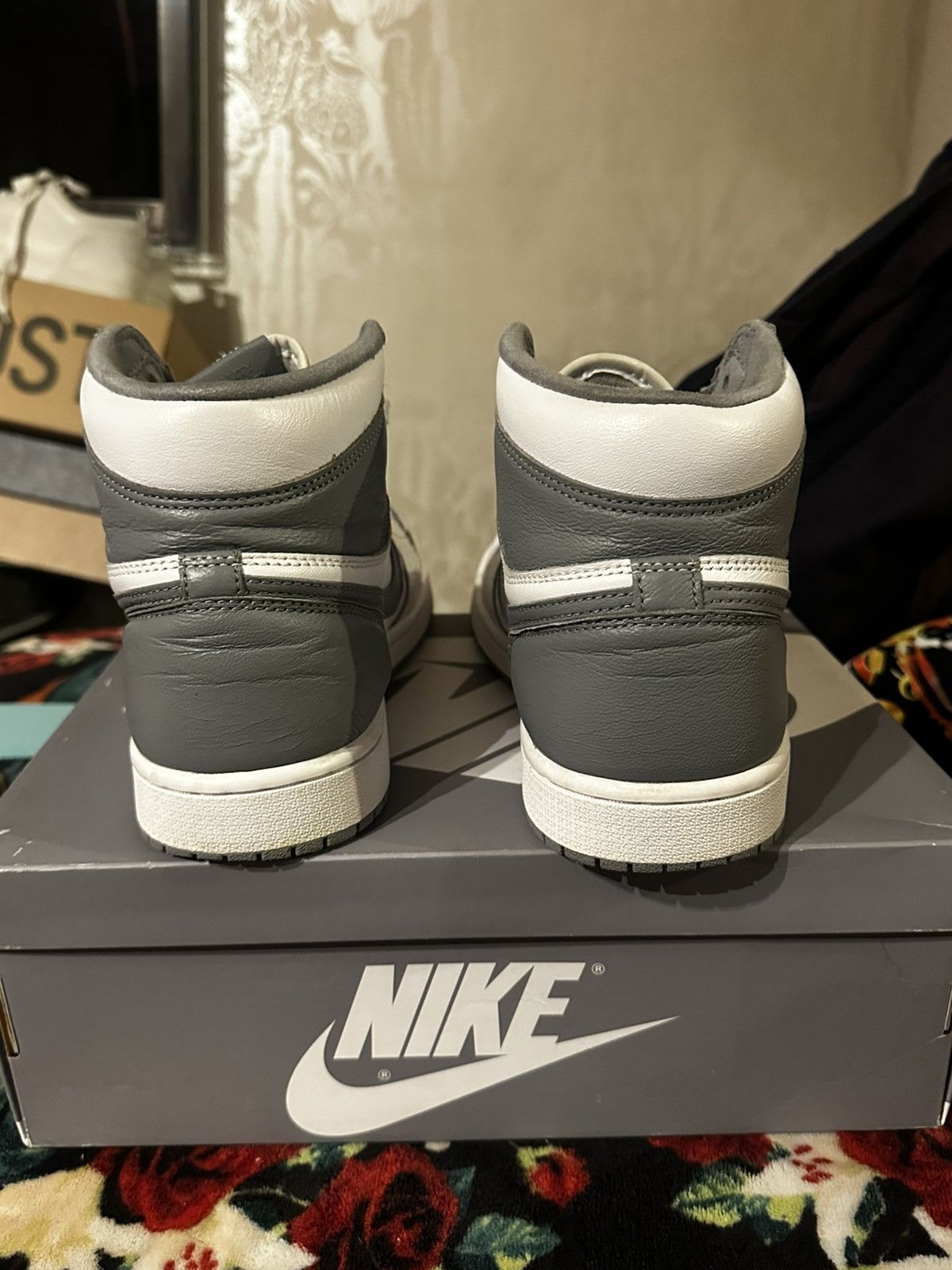 Nike Air Jordan 1 Retro High OG ‘Stealth’ Size US 9.5 / EU 42-43 - 4 Thumbnail