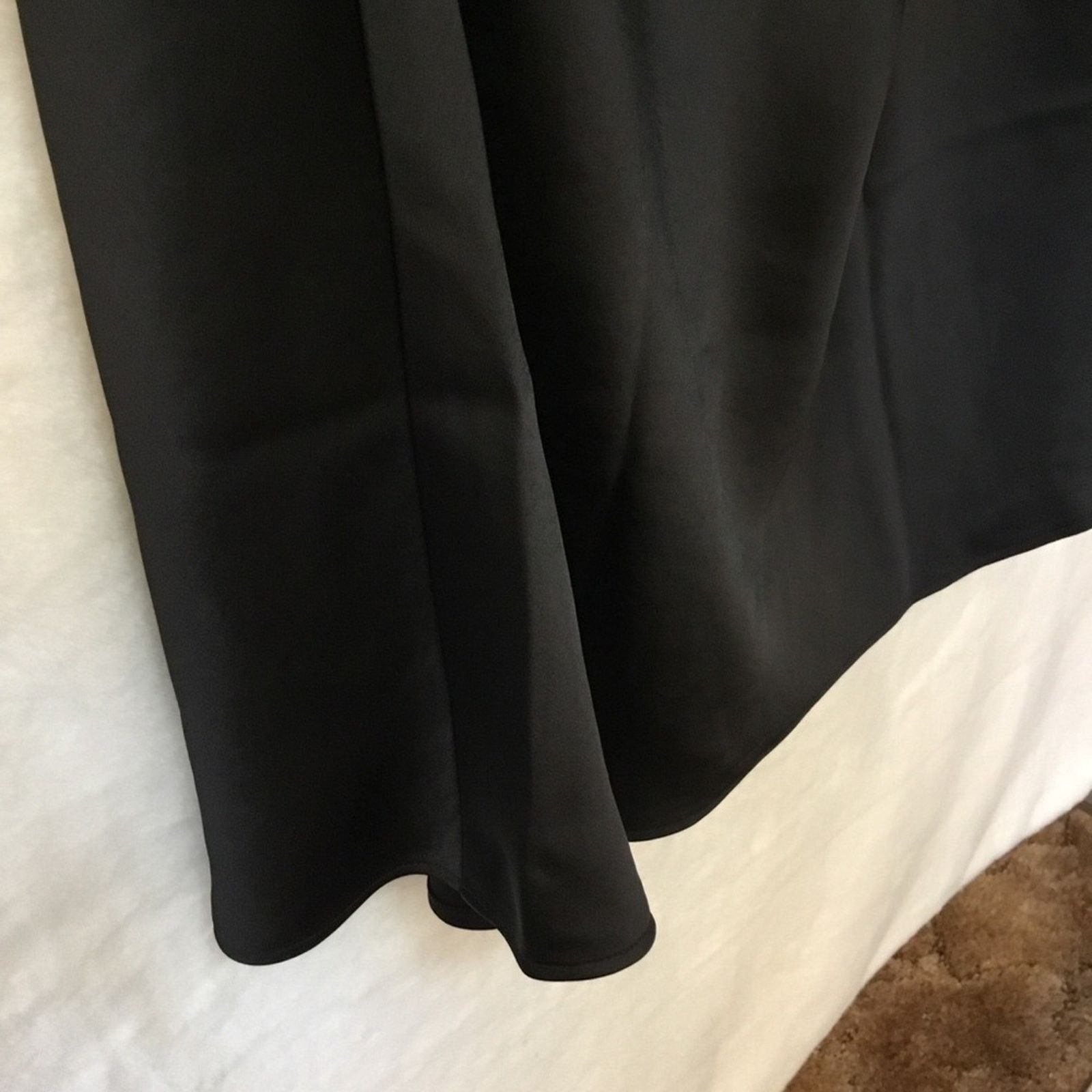 Calvin Klein Calvin Klein Black Satin Maxi Flare Skirt with Side Zipper Size 30" / US 8 / IT 44 - 9 Thumbnail