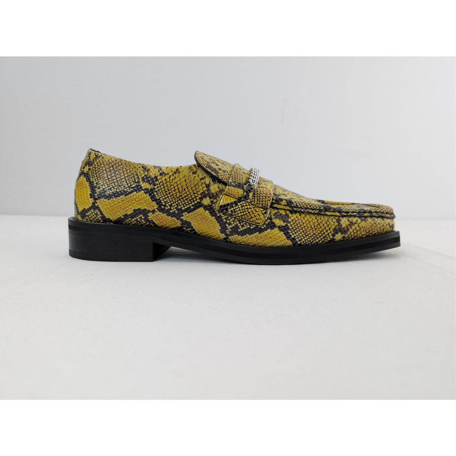 Martine Rose o1rshd1 Embossed Leather Square Toe Loafers in Yellow Size US 9 / EU 42 - 4 Thumbnail
