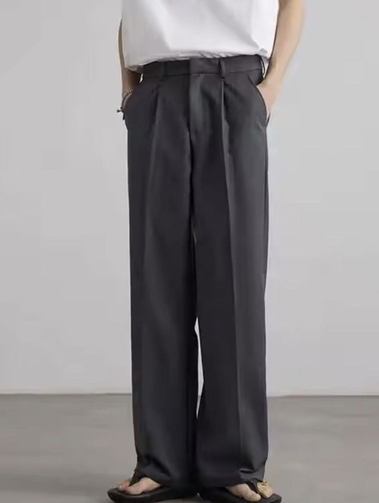 Other Minimal Wide Leg Pleated Trousers / Korean Minimalist Size US 33 - 3 Thumbnail