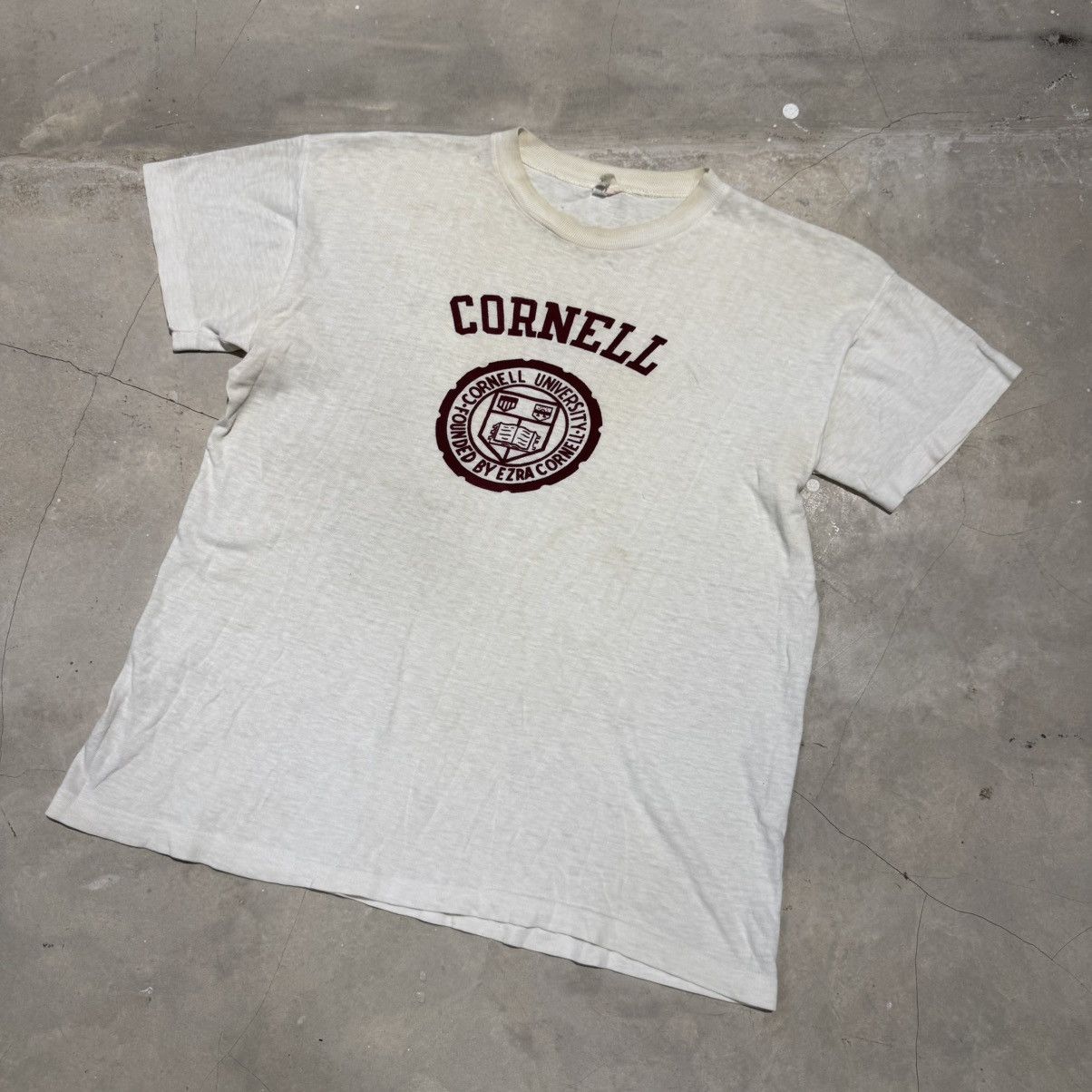 Other Vintage 60s Cornell University T-Shirt Champion Single Stich Size US M / EU 48-50 / 2 - 1 Thumbnail