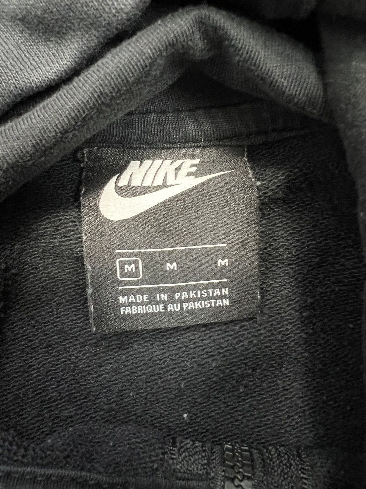 Nike Hoodie Nike small logo zipped black Size US M / EU 48-50 / 2 - 3 Thumbnail