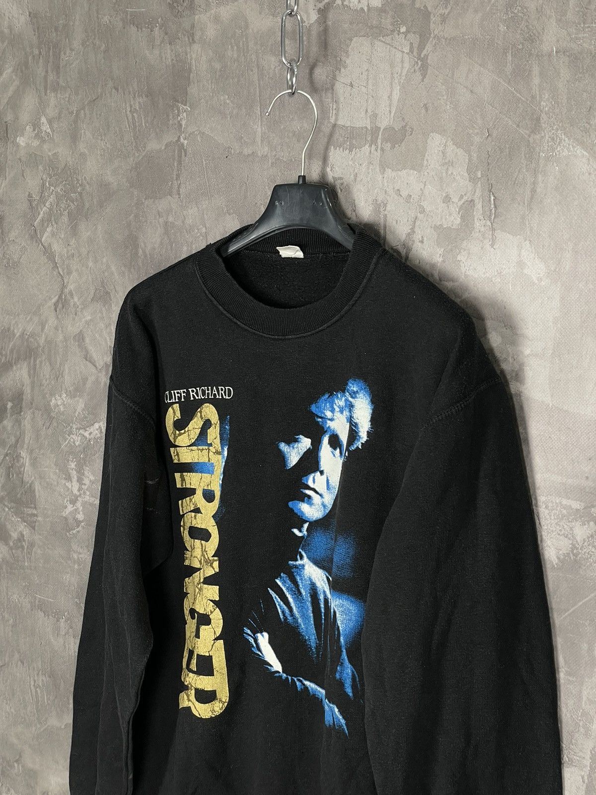 Band Tees × Vintage Cliff Richard Vintage 90s Rare Sweatshirt Size US M / EU 48-50 / 2 - 7 Thumbnail