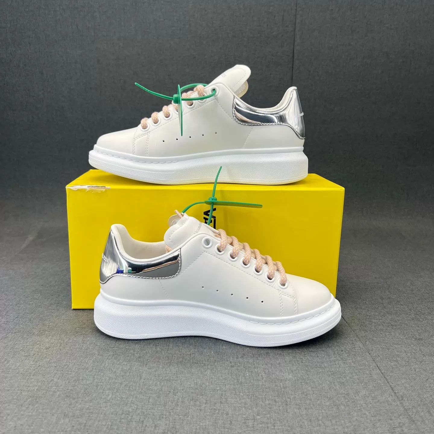 Alexander McQueen McQueen Silver Plated Women's 36 Size US 5.5 / IT 35.5 - 3 Thumbnail