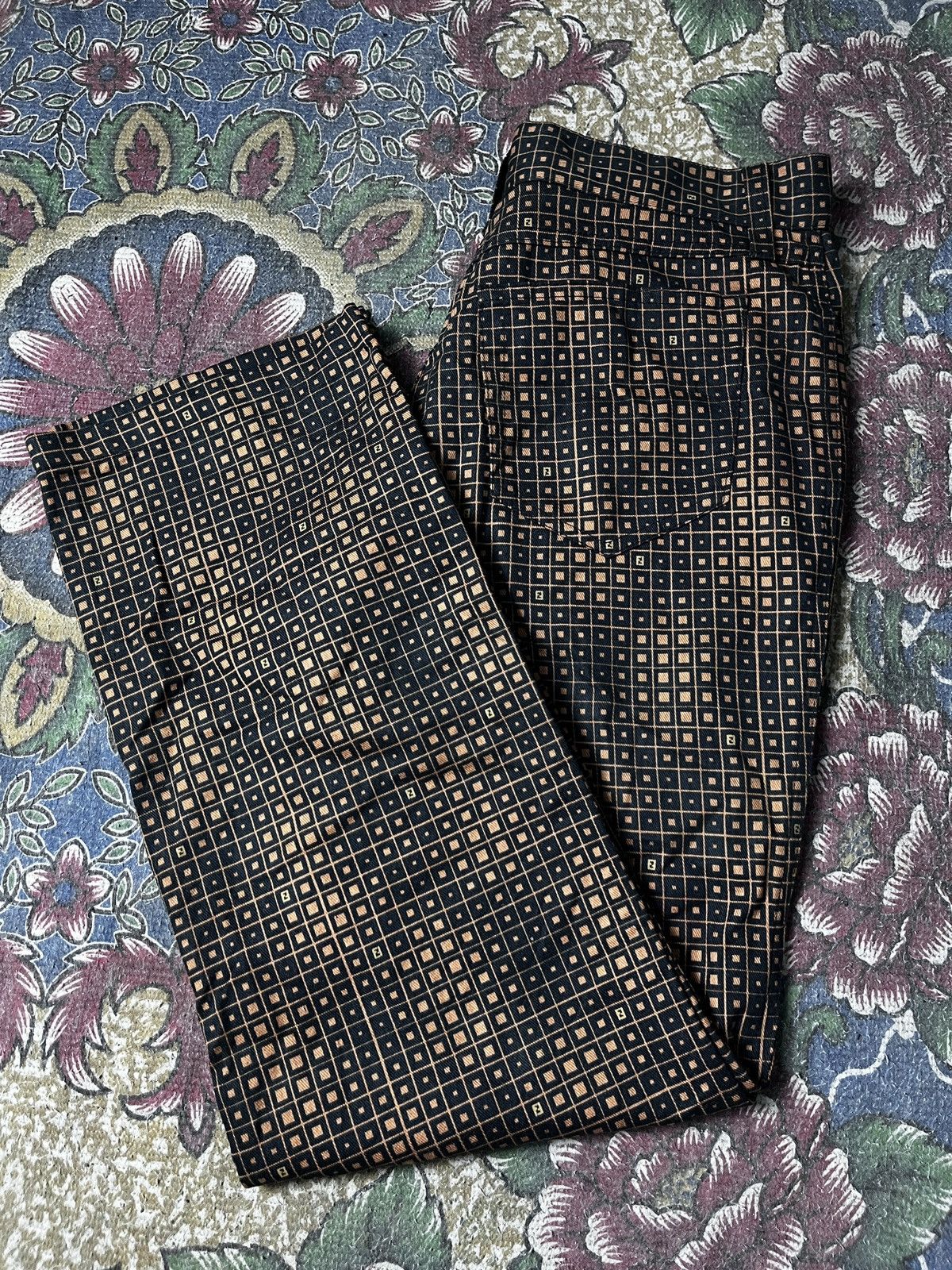 Fendi vintage Fendi zucca Jeans Size US 29 - 3 Thumbnail