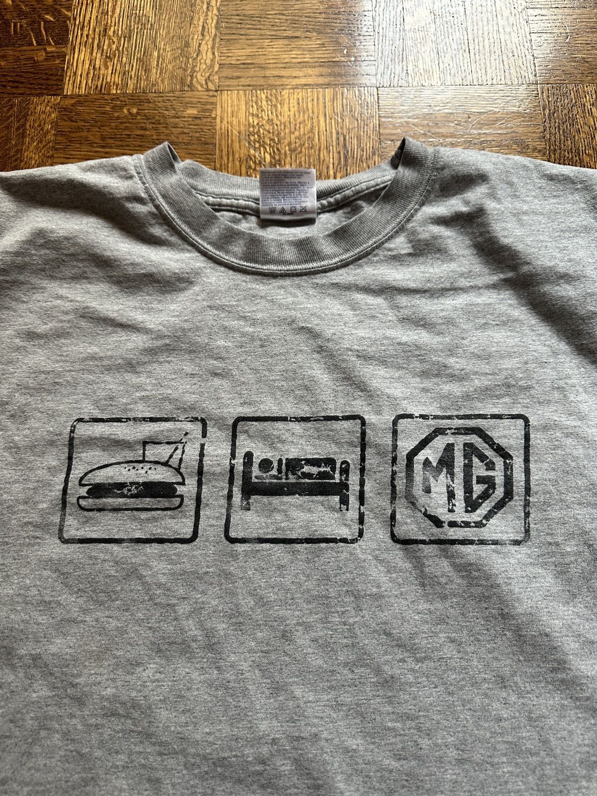 Vintage Vintage Y2K Eat Sleep MG Racing Tires Graphic Tee Size US XXL / EU 58 / 5 - 3 Thumbnail
