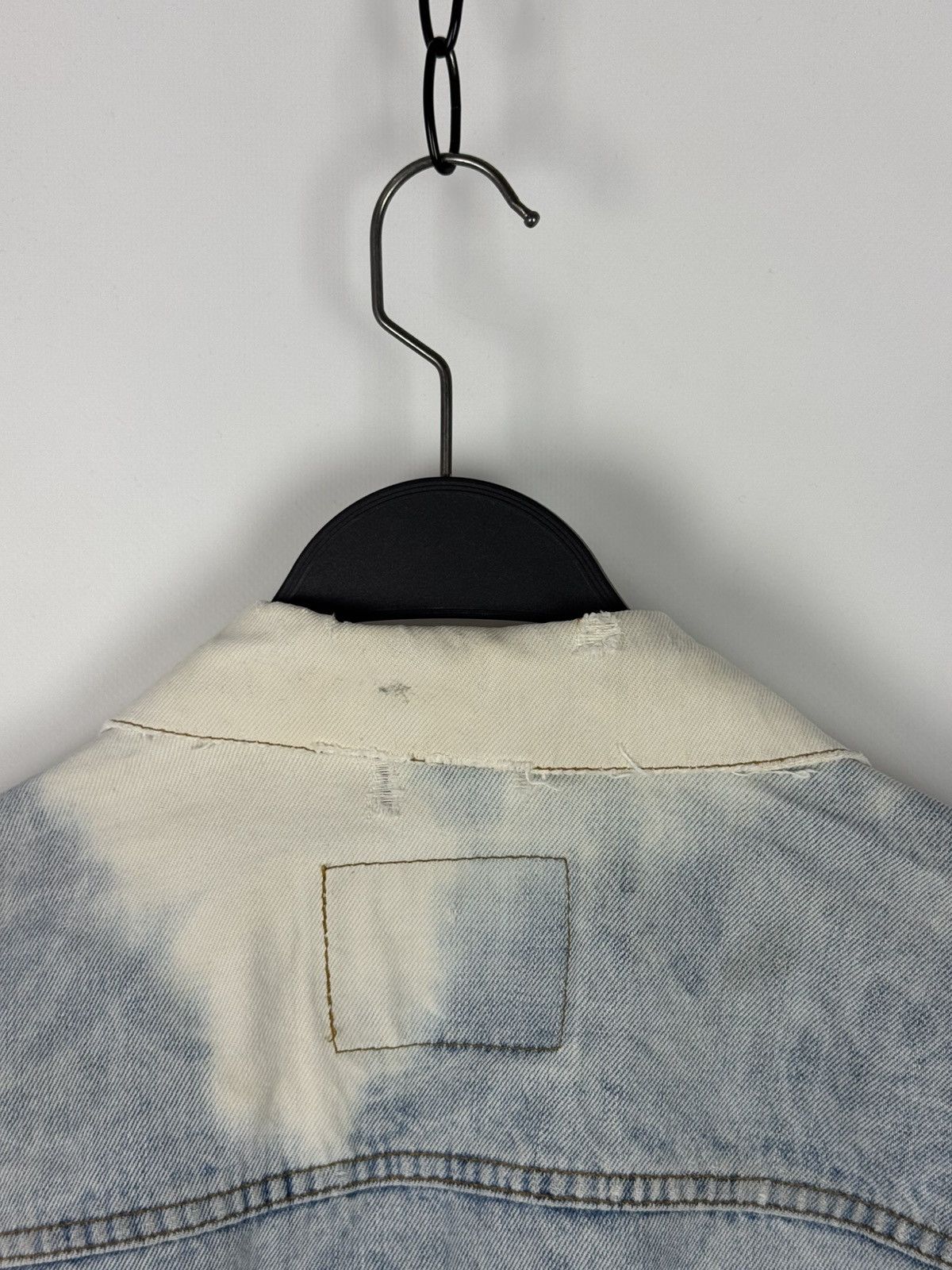 Levi's Vintage Distressed Levi’s Washed Denim Custom Made Jacket Size US XL / EU 56 / 4 - 18 Thumbnail