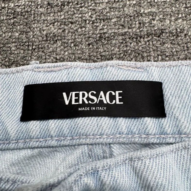 Versace Versace Wash old pocket cargo pants Size US 32 / EU 48 - 3 Thumbnail