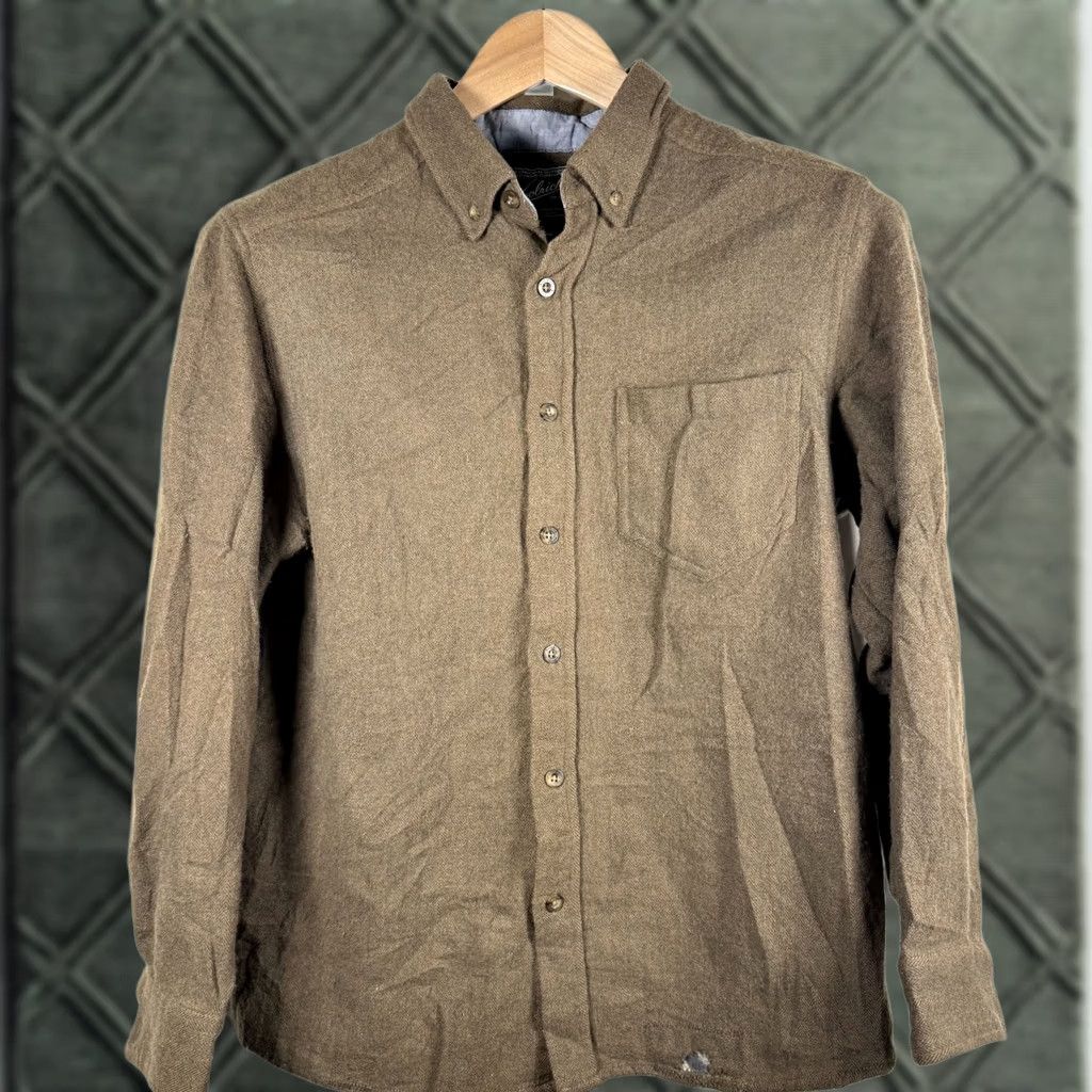 Vintage Woolrich Button-Down Long Sleeve Shirt Brown Men Large Flaws Size US L / EU 52-54 / 3 - 1 Thumbnail