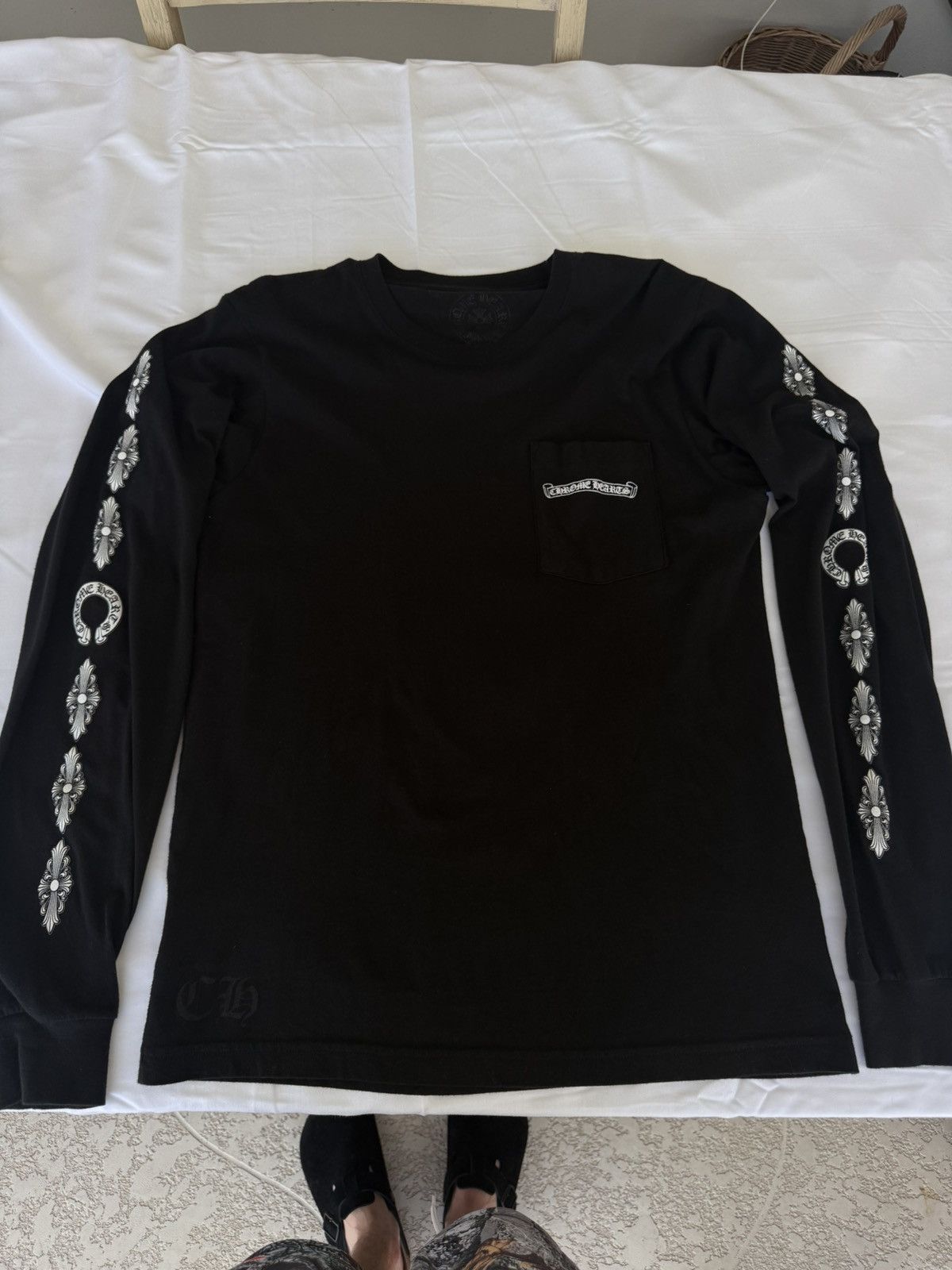 Chrome heart floral cross long sleeve