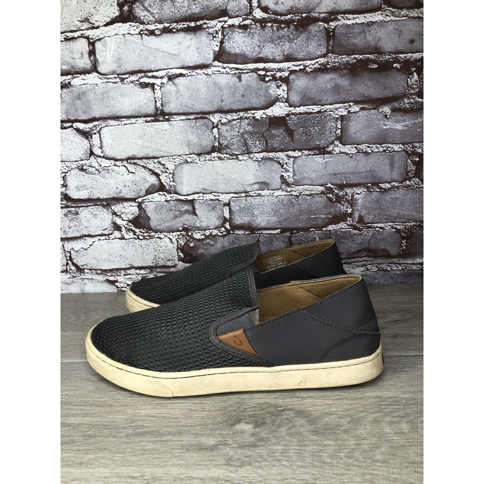 Olukai OluKai Pehuea Gray Textile Slip On Sneakers Beach Shoes Wome Size US 10 / IT 40 - 1 Thumbnail