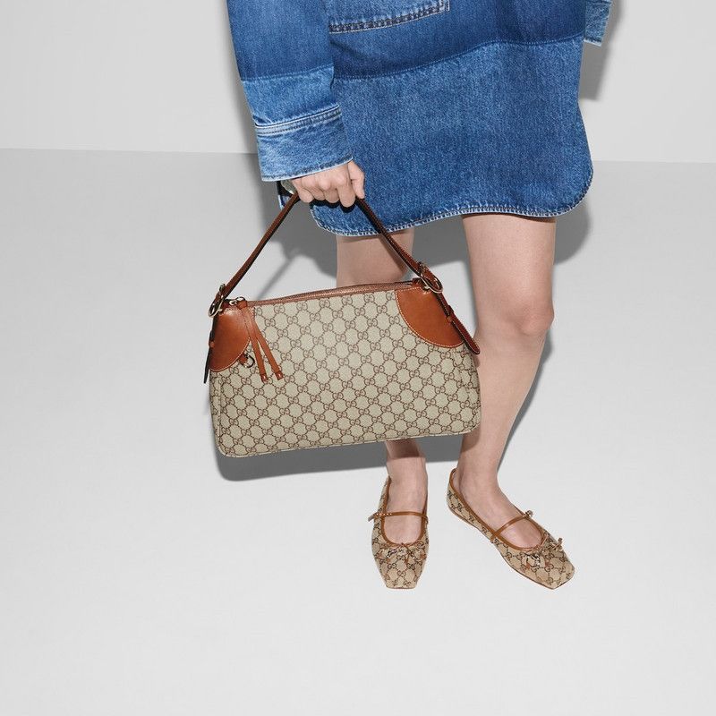Gucci o1la5ras0526 Size: OS / GG Emblem Large Shoulder Bag Size ONE SIZE - 5 Thumbnail