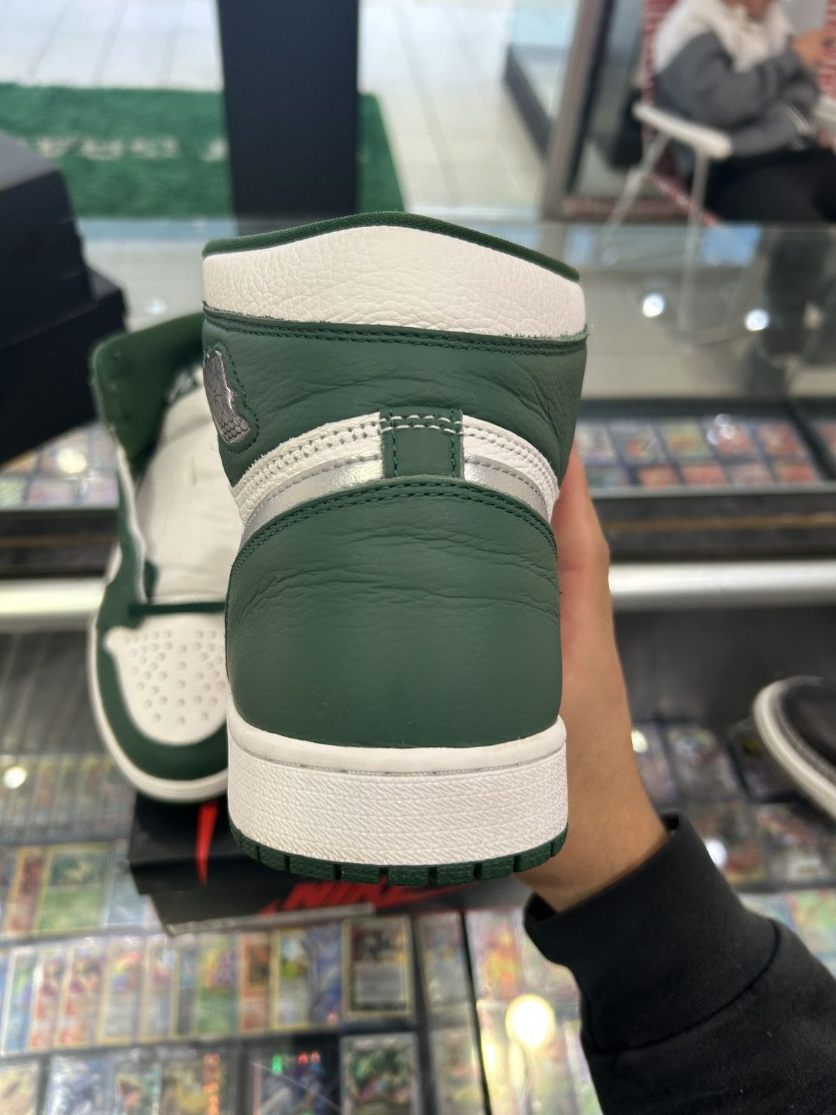 Jordan Brand Jordan 1 gorge green Size US 11 / EU 44 - 4 Thumbnail