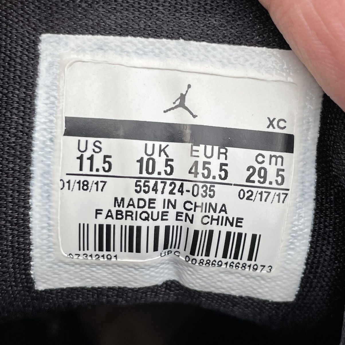 Jordan Brand × Nike Nike Air Jordan 1 Mid New love size 11.5 2017 Size US 11.5 / EU 44-45 - 11 Thumbnail