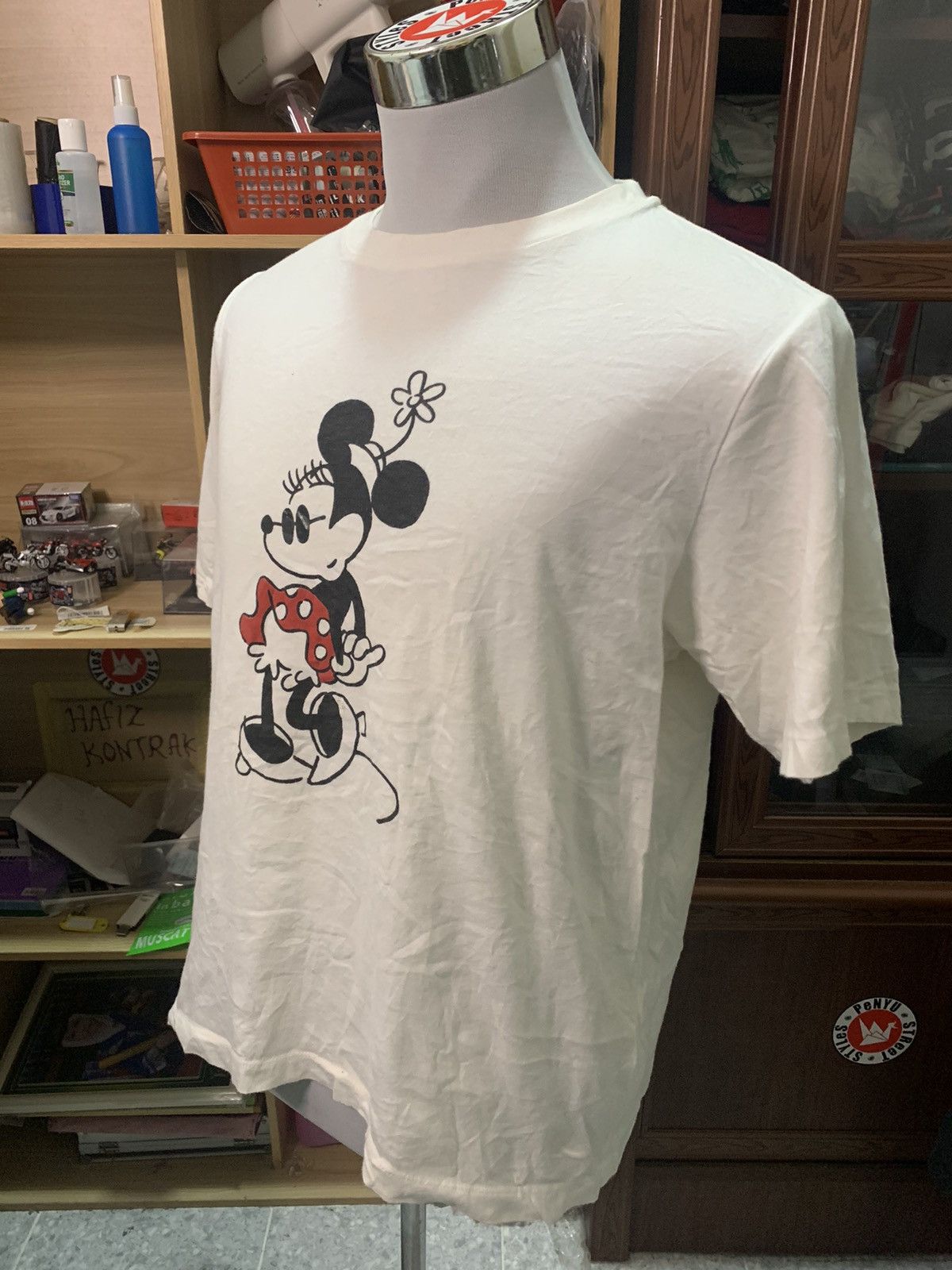 Disney DISNEY X UNIQLO X YU NAGABA Tshirt Size US XL / EU 56 / 4 - 3 Thumbnail