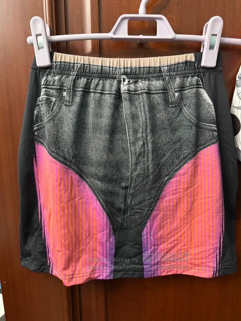 Y/Project Y/PROJECT Size 36 short skirt Size 24" / US 00 / IT 34 - 1 Thumbnail