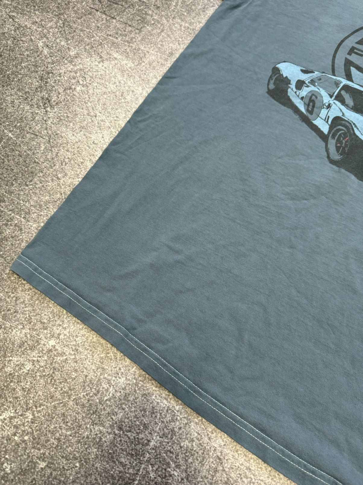 Ford × Mustang × Vintage Vintage Ford GT40 tee racing tshirty2k Size US XXL / EU 58 / 5 - 7 Thumbnail