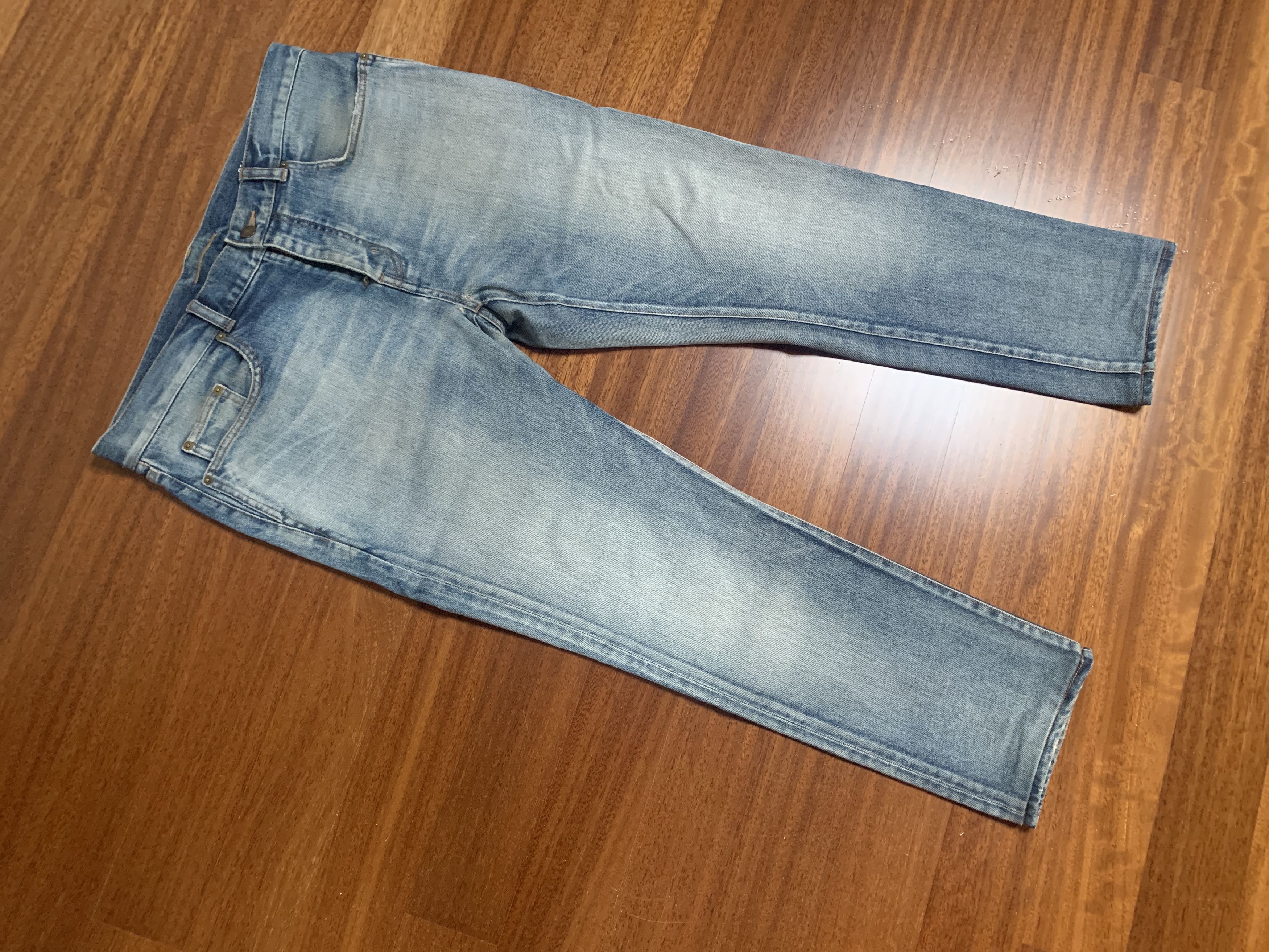 Saint Laurent Paris SAINT LAURENT PARIS D24 SKINNY JEANS IN WASHED BLUE DENIM Size US 34 / EU 50 - 3 Thumbnail