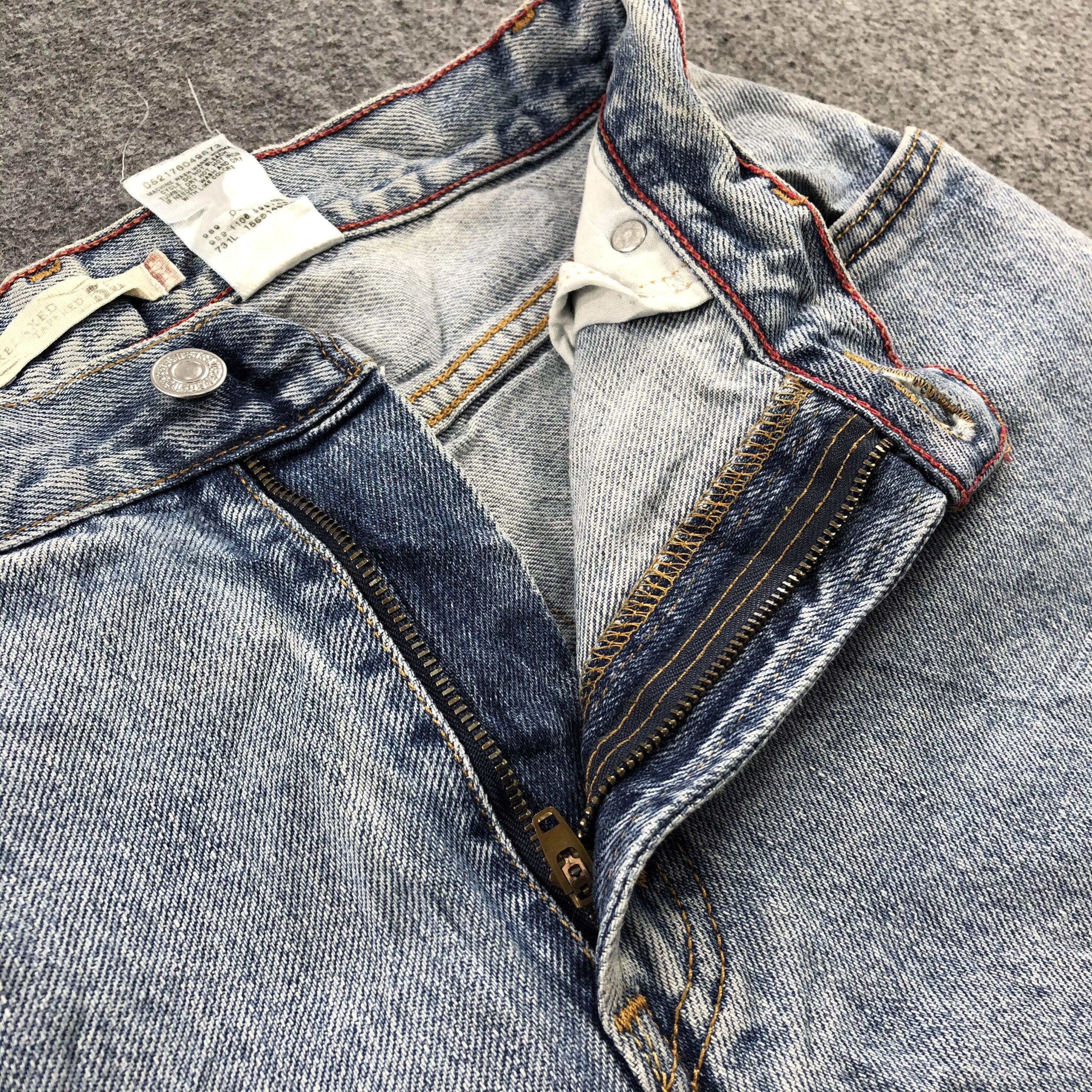 Levi's Vintage Light Wash Levis Jeans-JM1170 Size US 30 / EU 46 - 7 Thumbnail
