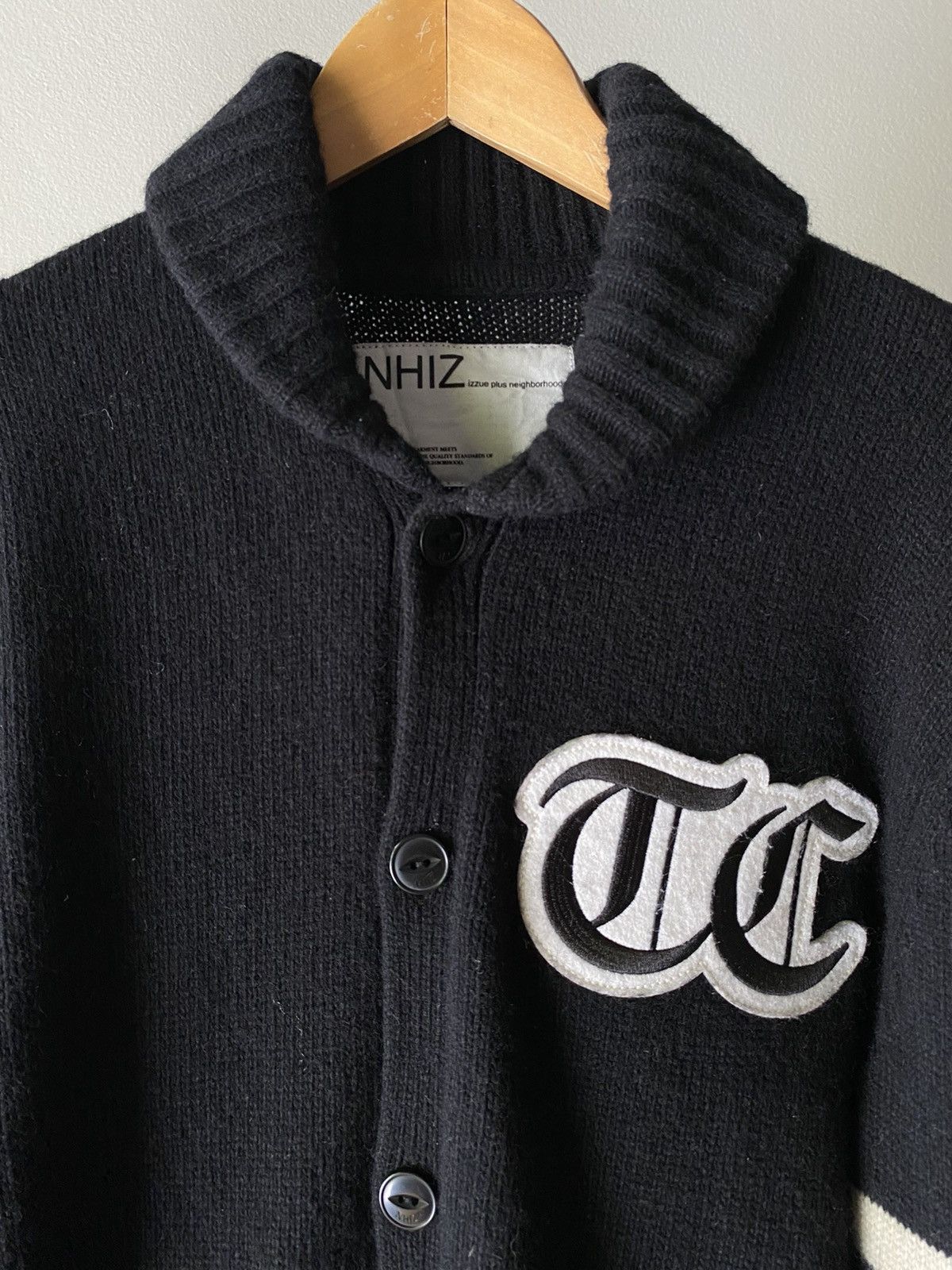 Neighborhood NHIZ izzue plus neighborhood Black Varsity Knit Cardigan Size US S / EU 44-46 / 1 - 13 Thumbnail