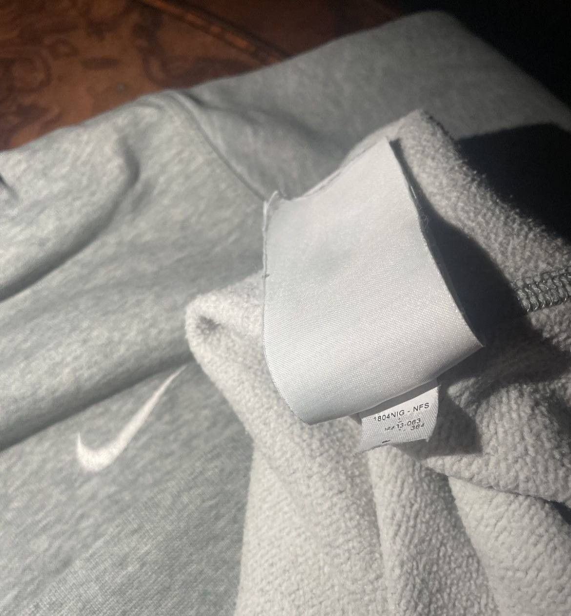 Nike Basic Nike Hoodie small swoosh logo Size US M / EU 48-50 / 2 - 4 Thumbnail