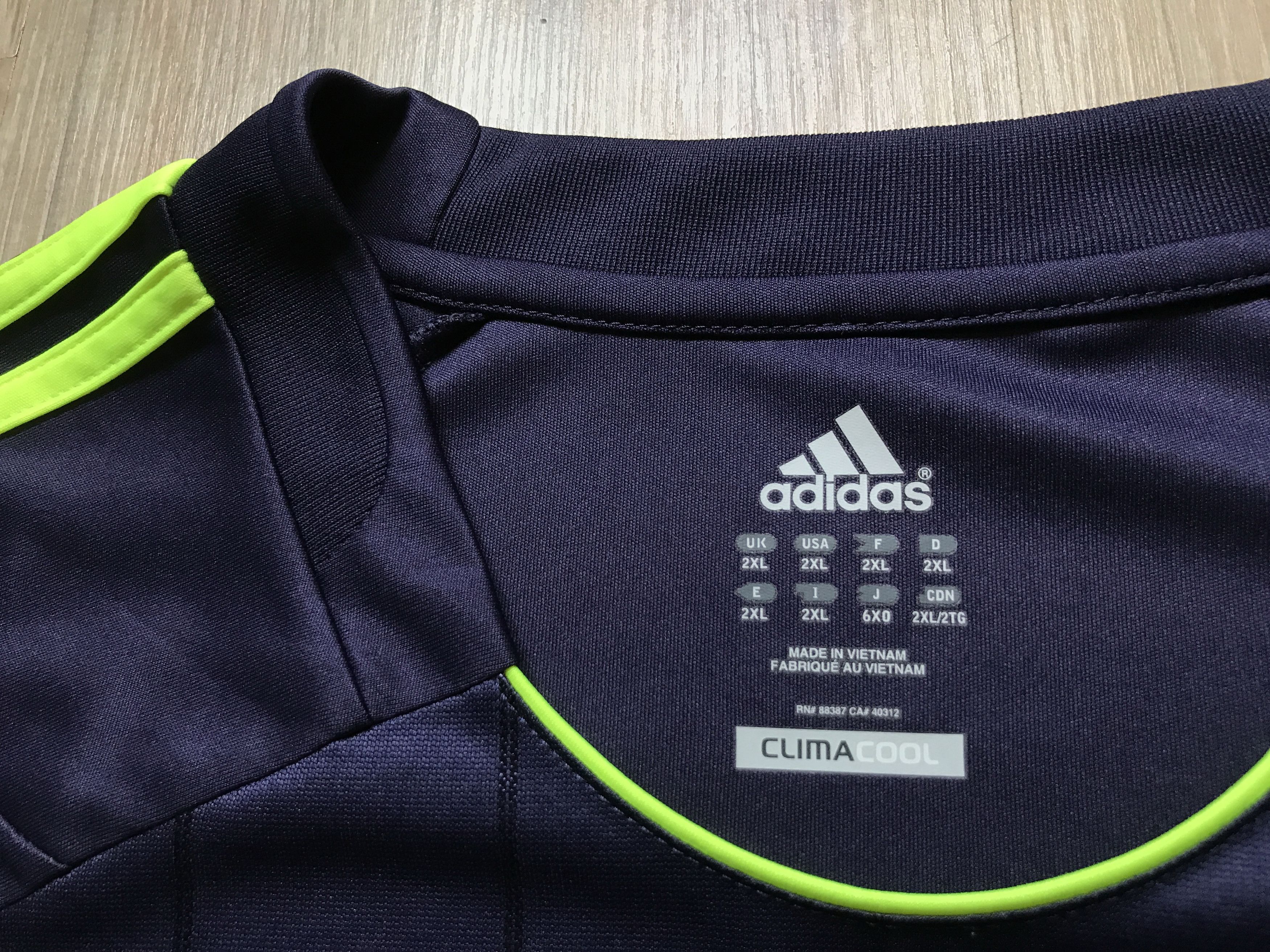 Adidas Adidas Real Madrid Away Football Shirt 2012-2013 Size US XXL / EU 58 / 5 - 5 Thumbnail
