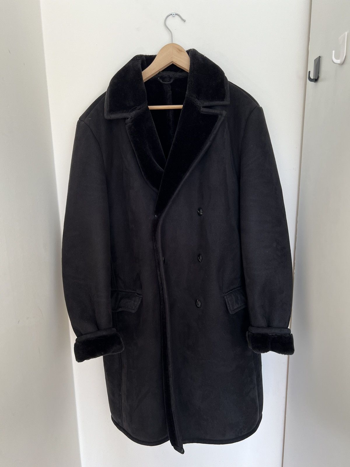 image of Mango Heavy Coat in Black, Men's (Size Large)
