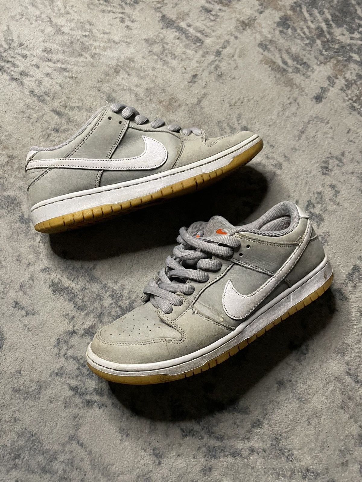 Nike SB Nike SB Wolf Grey Gum Suede Low Tops Size US 10 / EU 43 - 1 Thumbnail