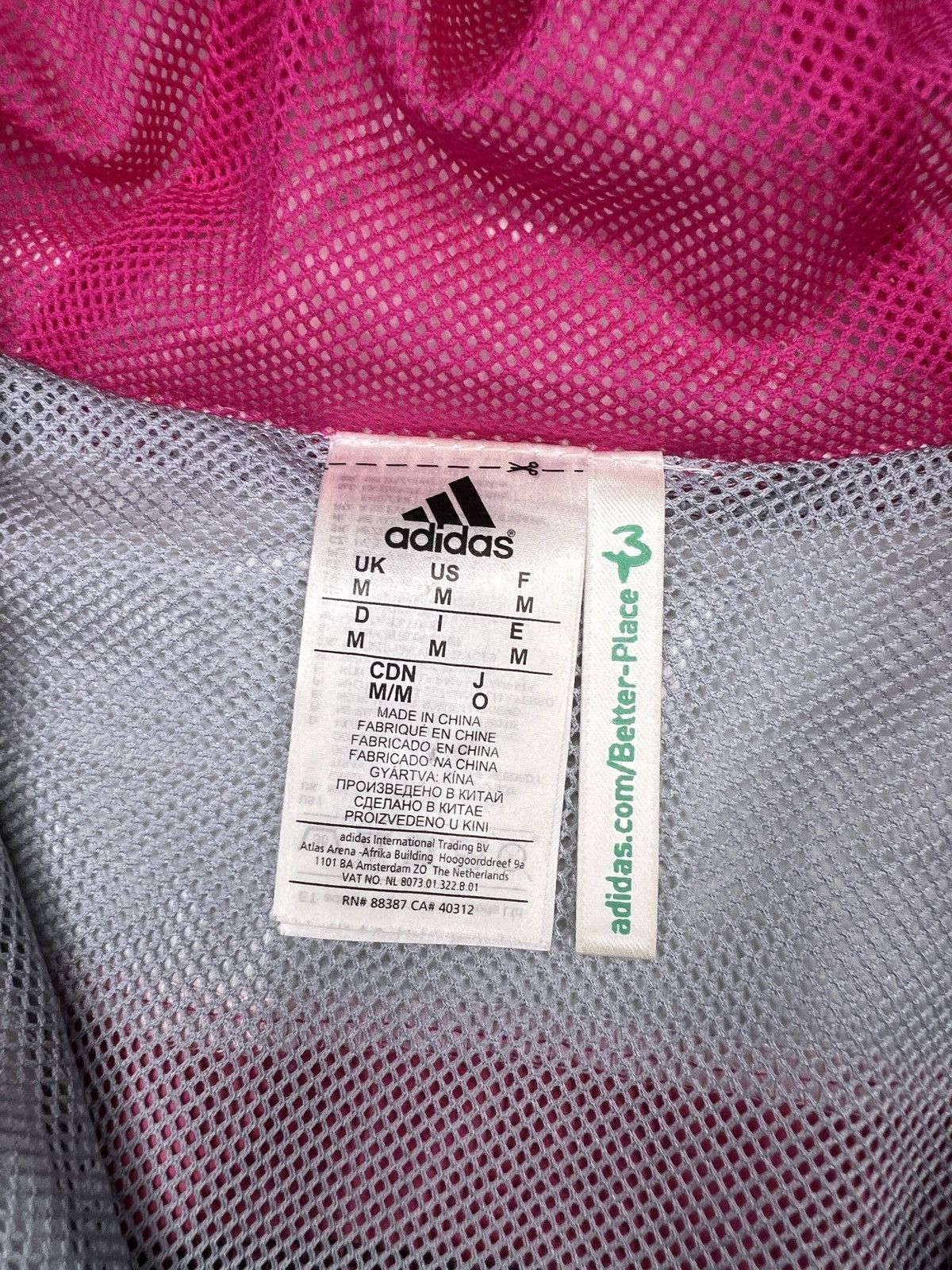 Adidas Rare Adidas Real Madrid Anthem Jacket White Pink Black M Size US M / EU 48-50 / 2 - 6 Thumbnail