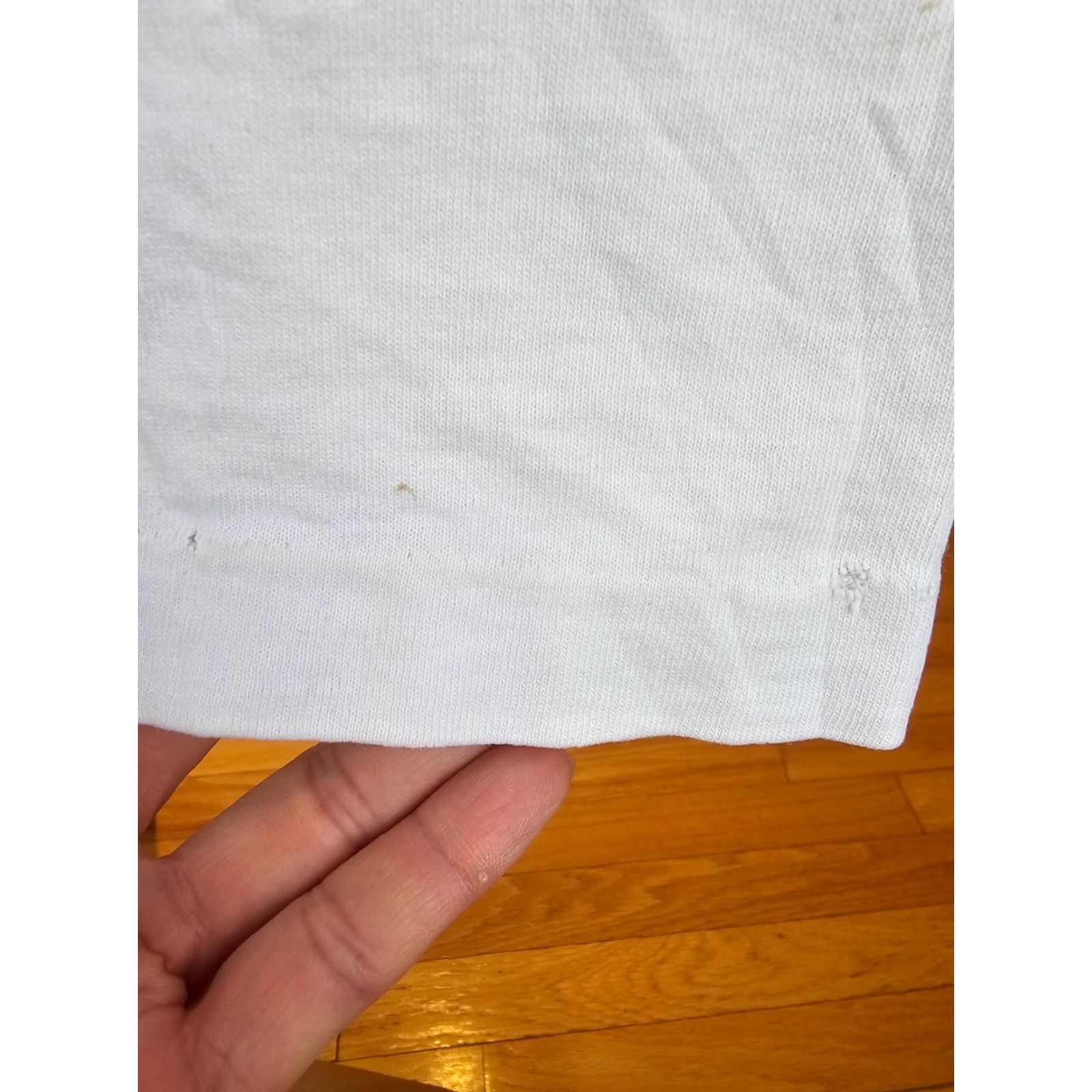 Fruit Of The Loom VINTAGE THEY WERE HERE FIRST WHITE SINGLE STITCH COTTON T-SHIRT SZ LARGE Mens Shirt 90s Cotton Popular Brand Fruit of the Loom T-Shirt White Ss 90s Size US L / EU 52-54 / 3 - 3 Thumbnail