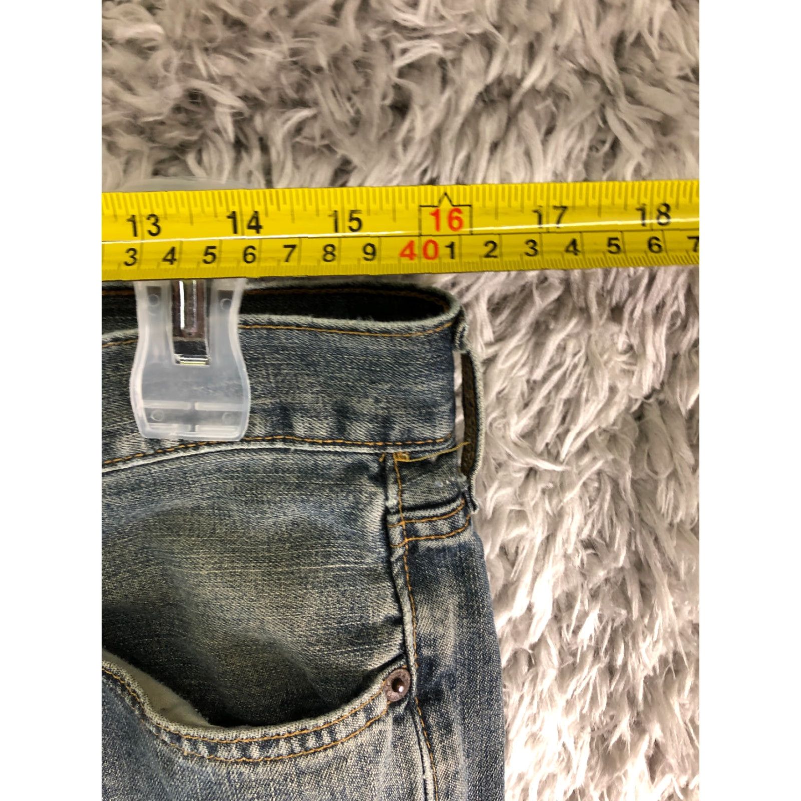 Gap VINTAGEGap Mens Size 31x32 Mid Rise Straight Leg Medium Wash Blue Denim Jeans Size US 31 - 2 Thumbnail