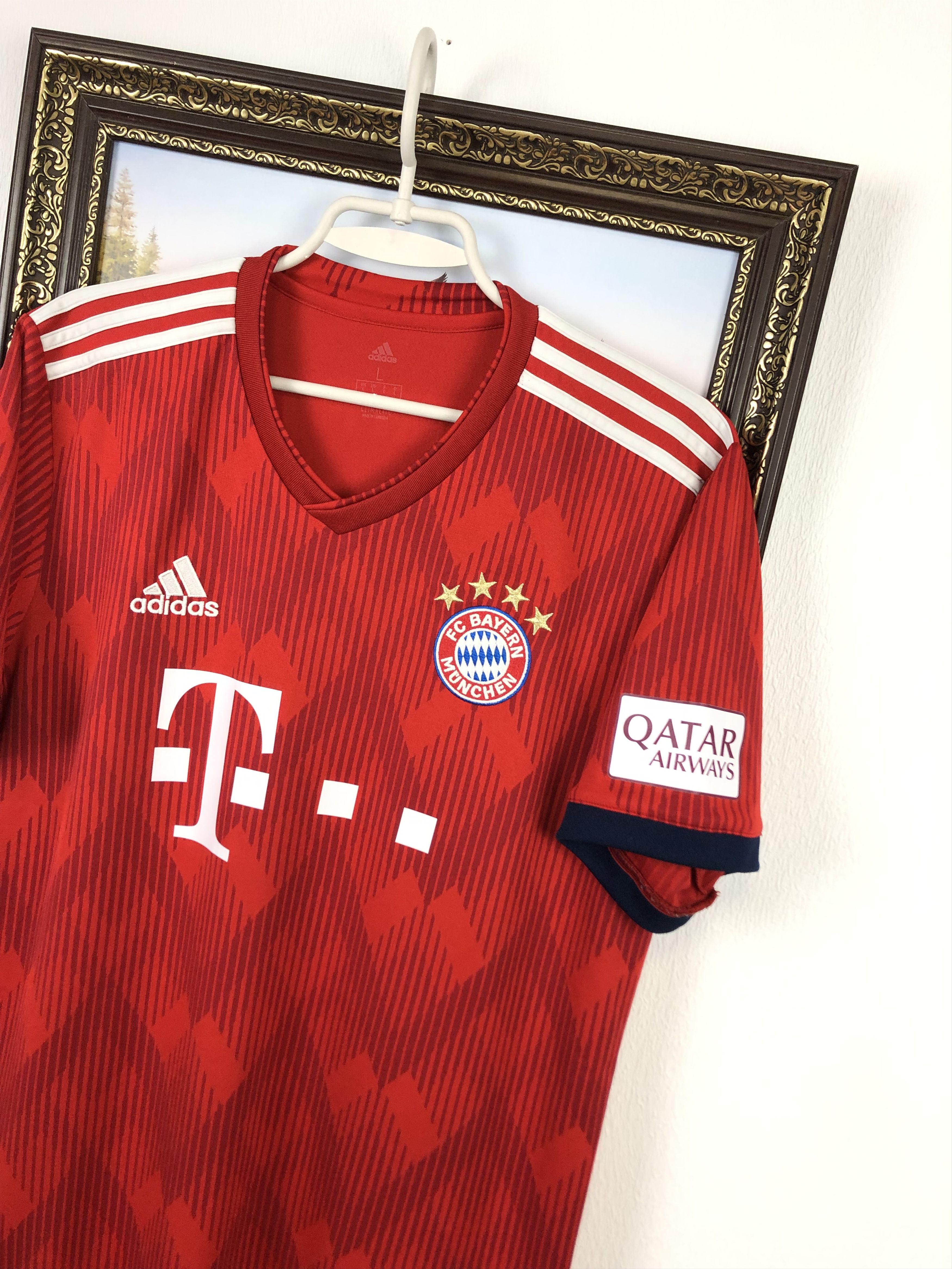 Adidas Bayern Munich football shirt 2018 Soccer #10 Robben Jersey Size US L / EU 52-54 / 3 - 6 Thumbnail