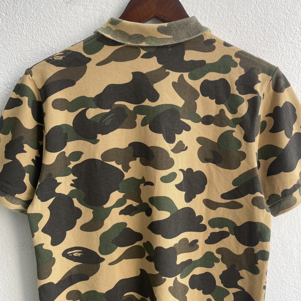 Bape Vintage 00's A Bathing Ape Camouflage Polo Shirts Size US S / EU 44-46 / 1 - 9 Thumbnail