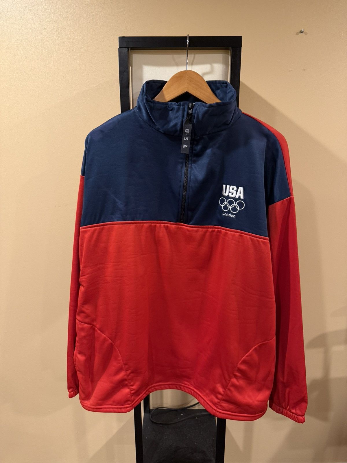 USA Olympics Vintage USA 2012 London Olympics Red Pullover Quarter Zip Size US XL / EU 56 / 4 - 1 Thumbnail