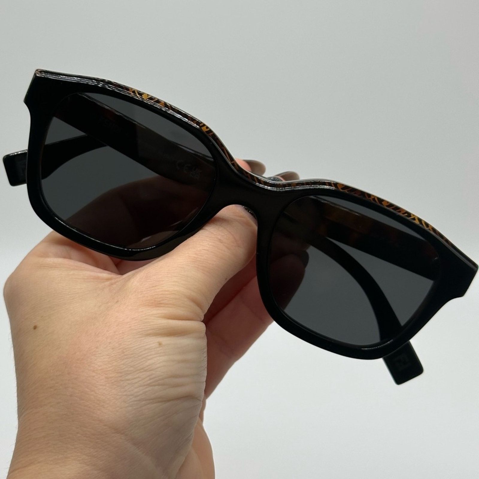 Fendi NEW FENDI Sunglasses FE40077I 5101A Square Black Grey Men Size ONE SIZE - 7 Thumbnail