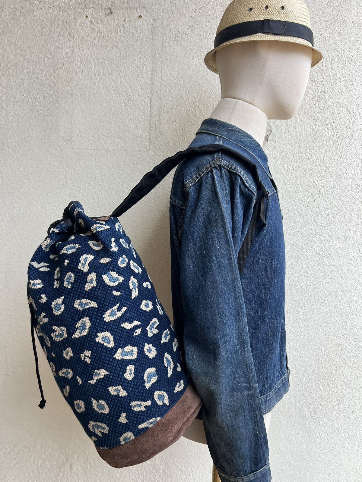 Indigo RARE! Vintage Japan Indigo Sashiko Kendo Suede Leather Bag Size ONE SIZE - 18 Thumbnail
