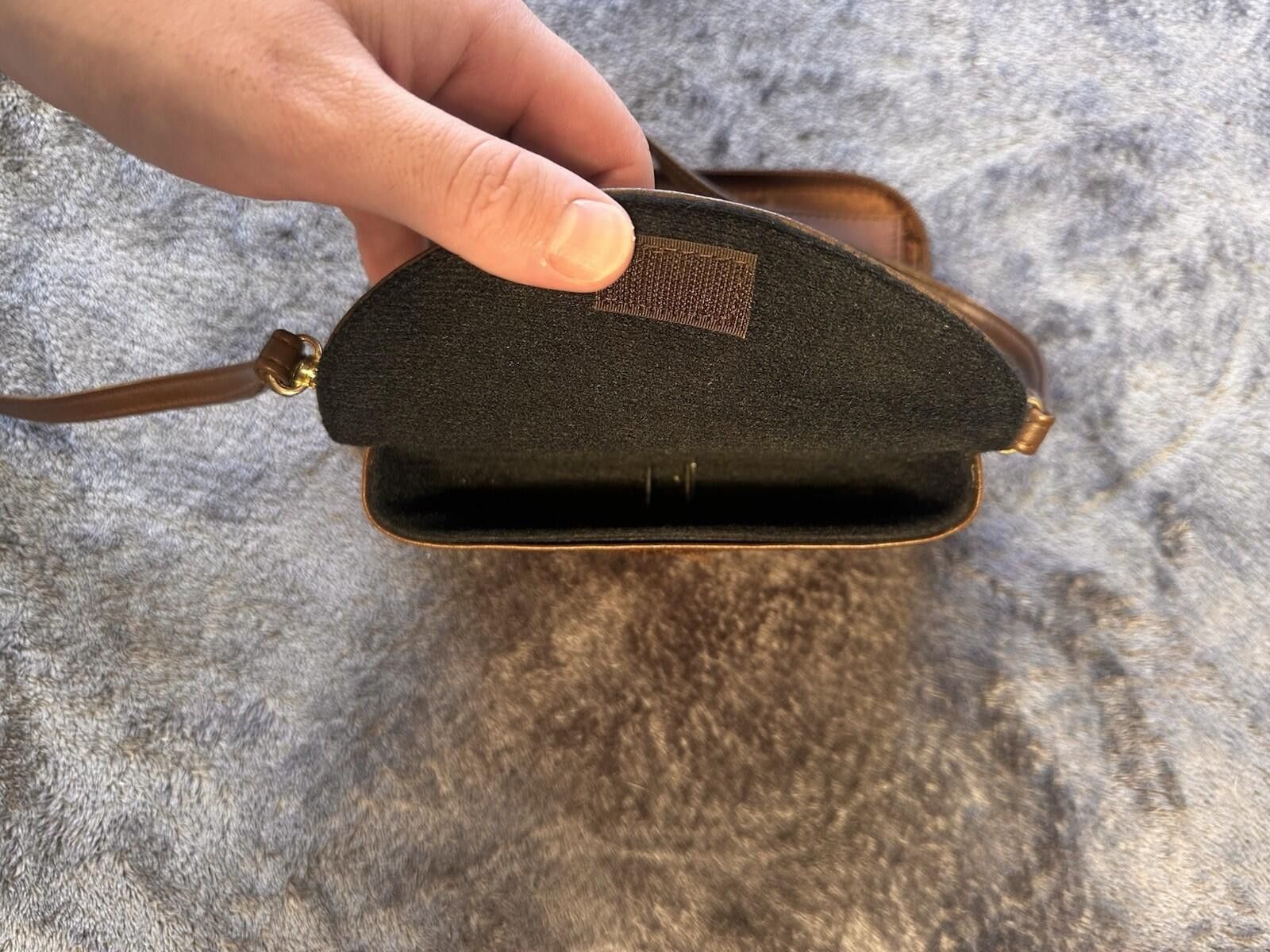 Other VTG Dolce Vita Moda Brown Leather Clutch Glasses Case Size ONE SIZE - 6 Thumbnail