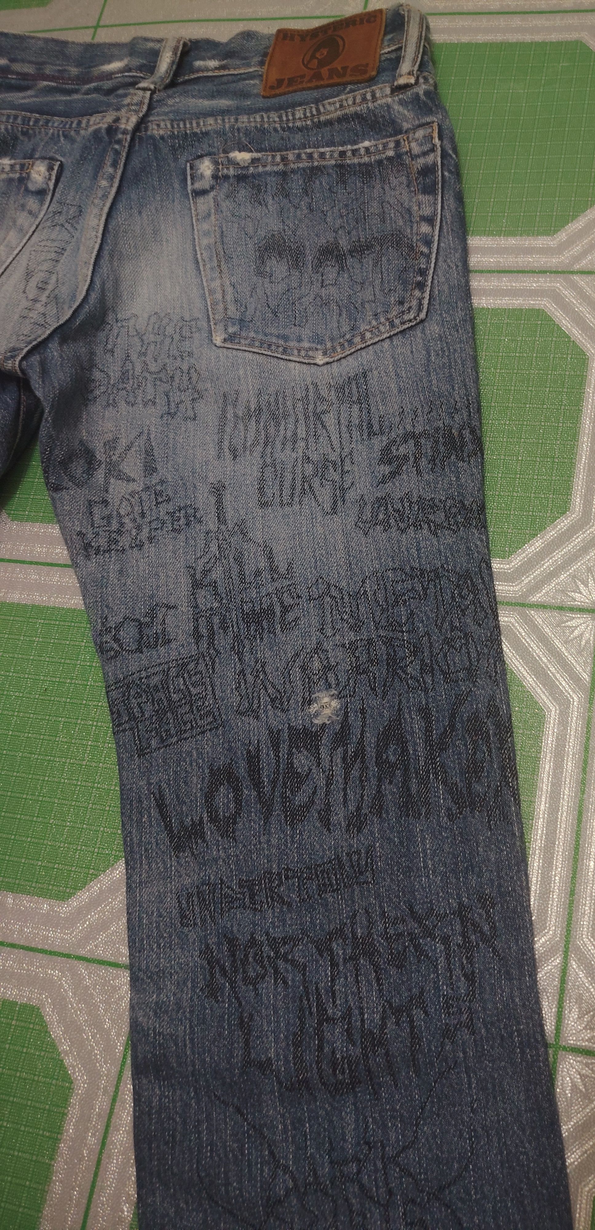 Hysteric Glamour Rare!! Hysteric Glamour skinny jeans Metal Rock Full Printed Size 26" / US 2 / IT 38 - 19 Thumbnail