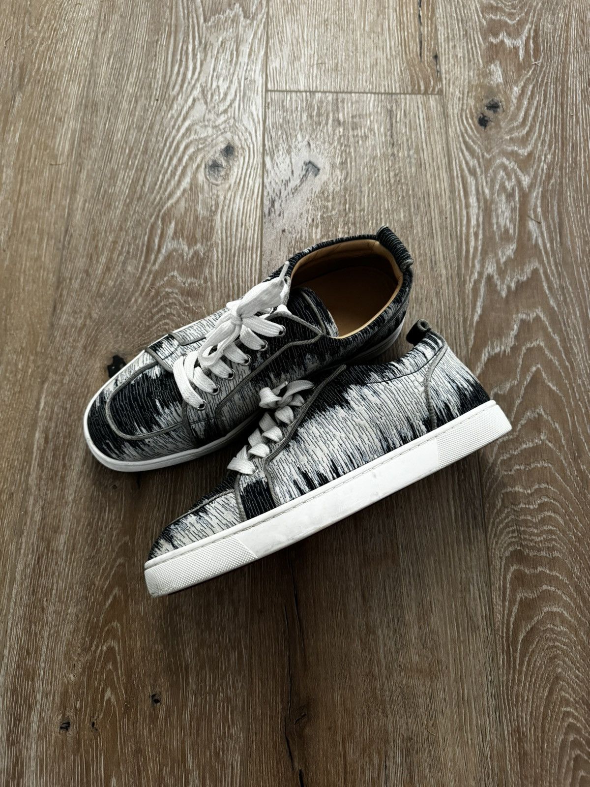 Christian Louboutin Louboutin Rantulow Blue & White Size US 8.5 / EU 41-42 - 2 Thumbnail